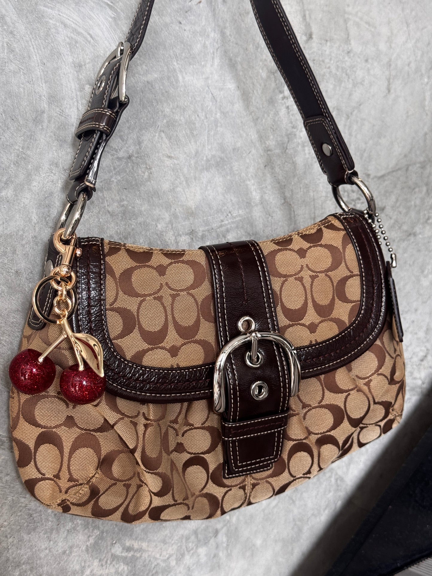 AUTHENTIC SOHO COACH BROWN SHOULDER BAG