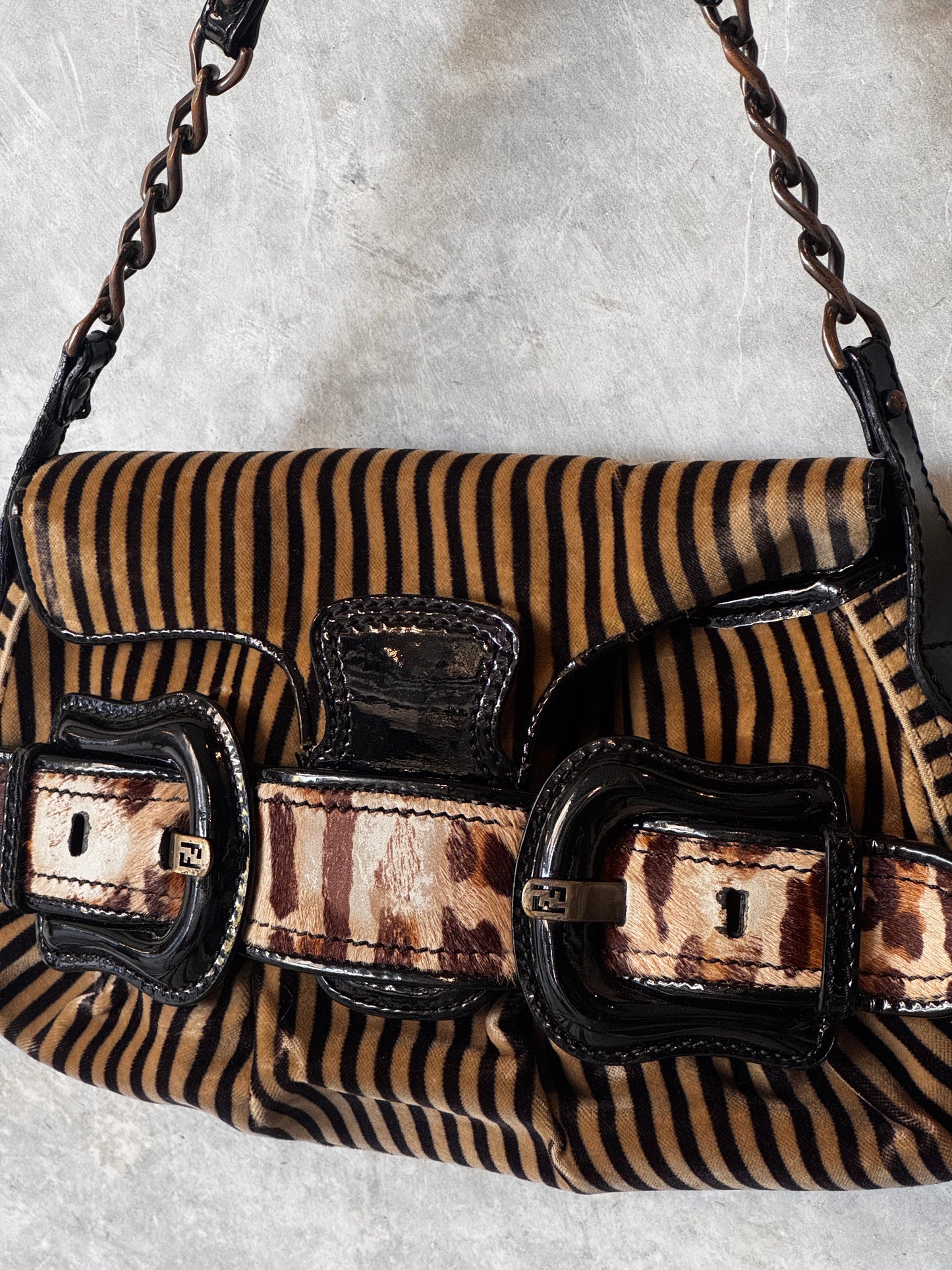 VINTAGE FENDI BUCKLE SHOULDER BAG
