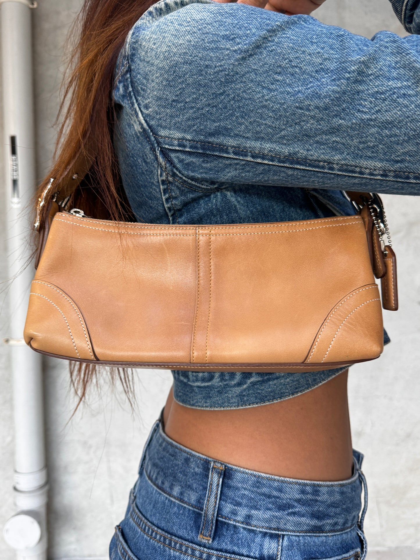 AUTHENTIC VINTAGE COACH BROWN LEATHER SHOULDER BAG