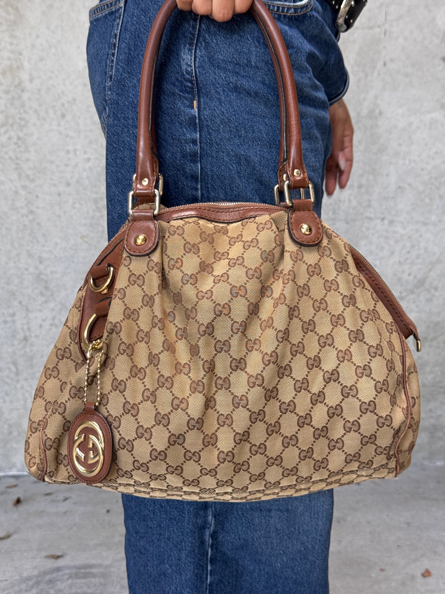 VINTAGE GUCCI GG CANVAS TOTE