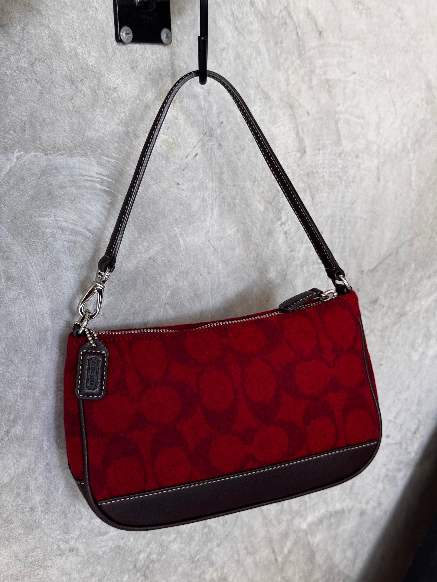 AUTHENTIC VINTAGE COACH DEMI RED WOOL SHOULDER BAG
