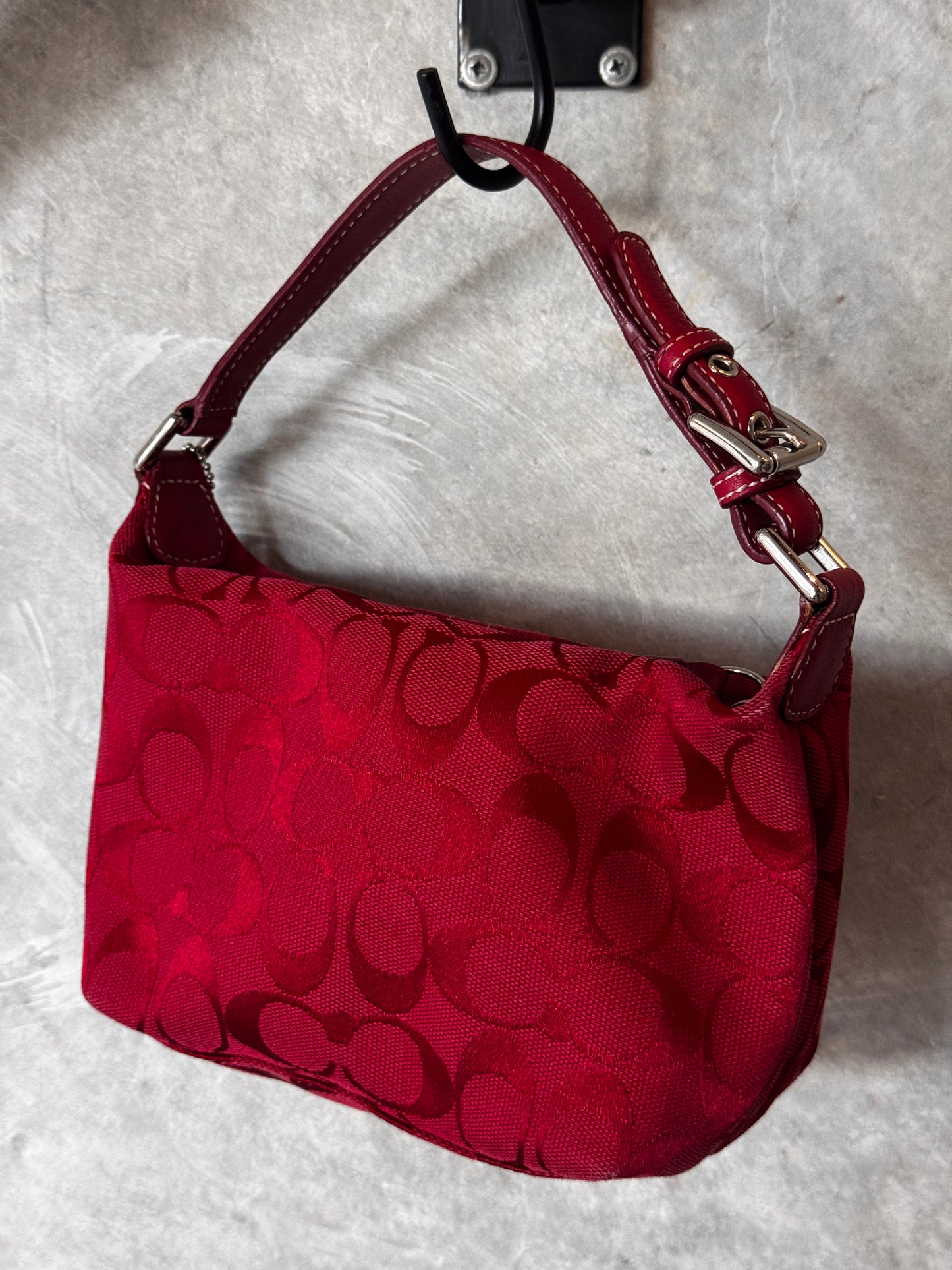 VINTAGE RED COACH BAG