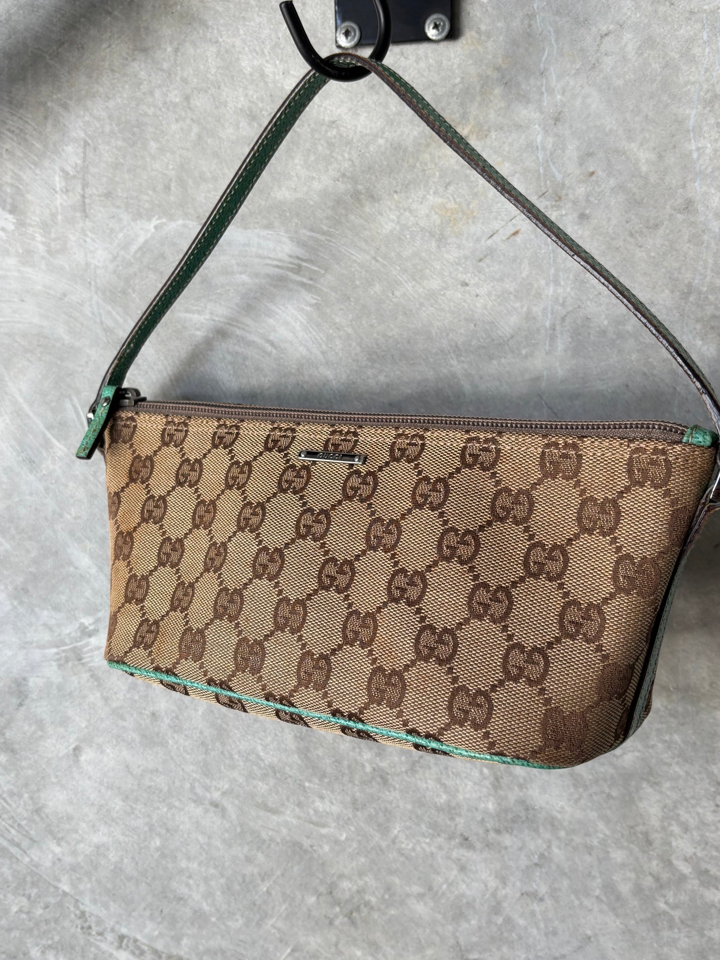 GUCCI GG CANVAS POCHETTE BEIGE GREEN