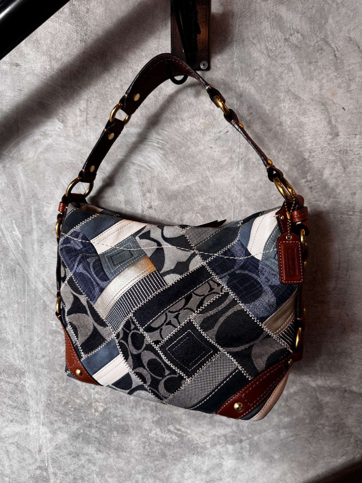 VINTAGE COACH DENIM SIGNATURE HANDBAG