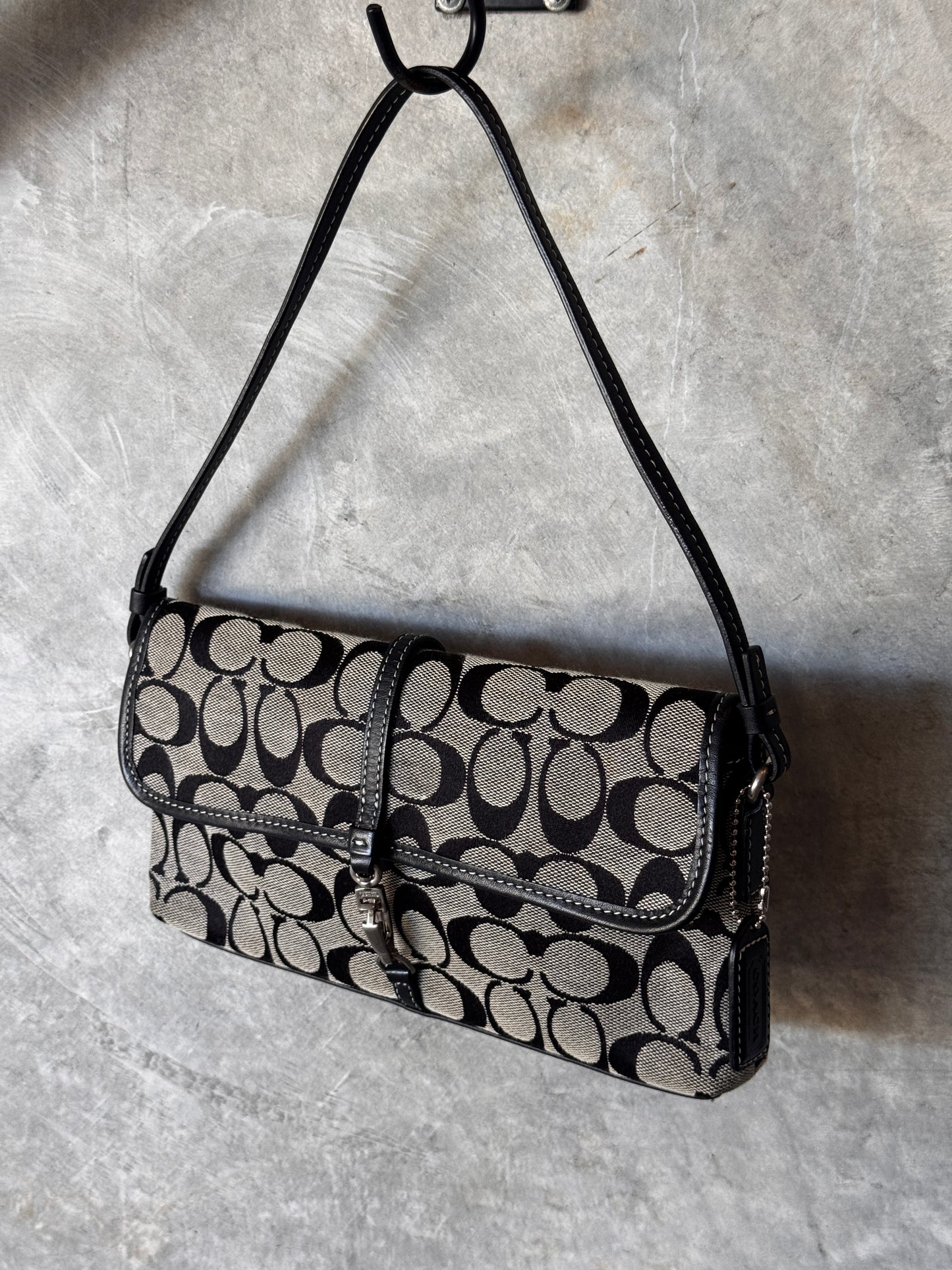 RARE VINTAGE MONOGRAM COACH HANDBAG