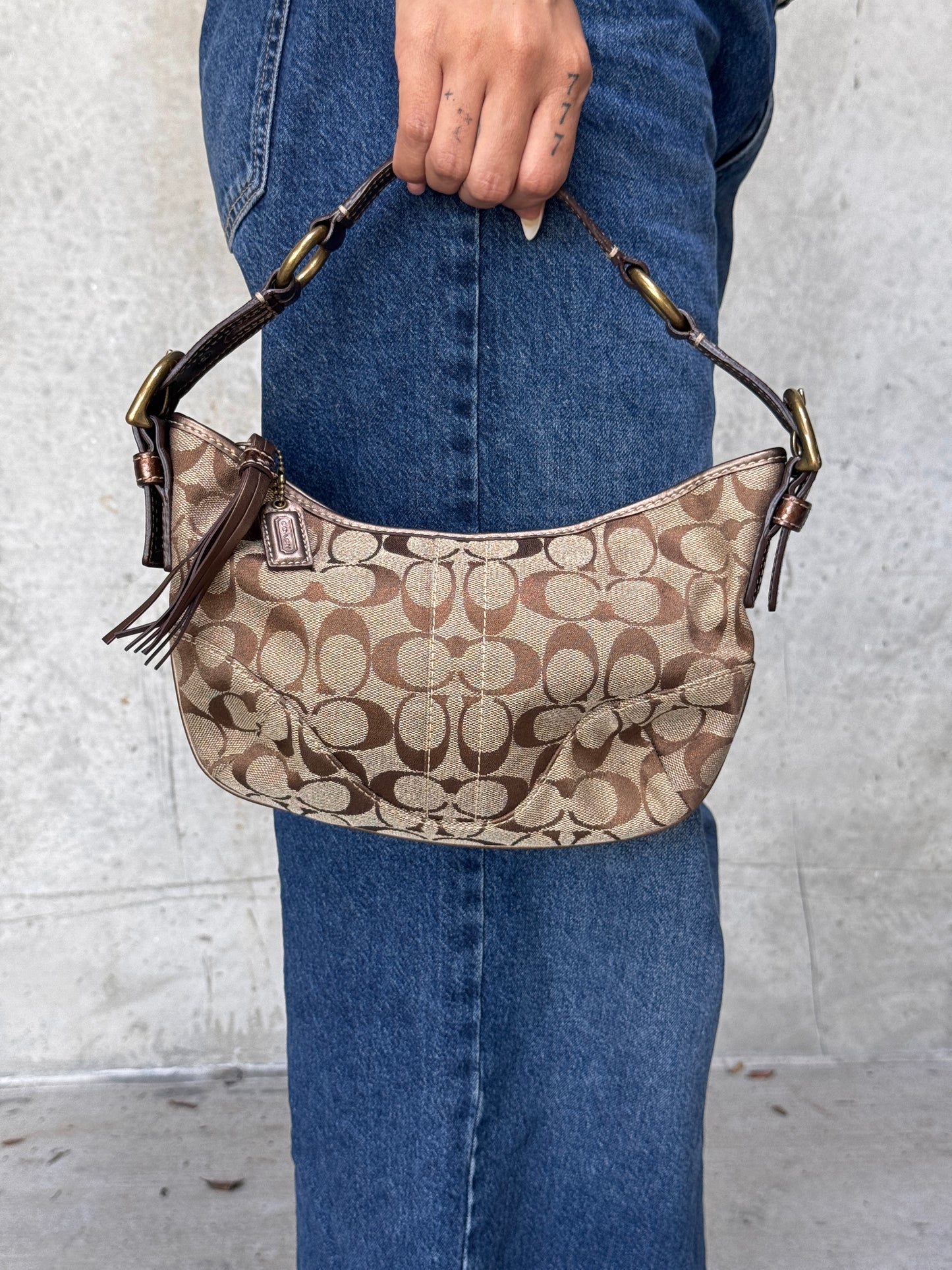 VINTAGE COACH TAN MONOGRAM HANDBAG