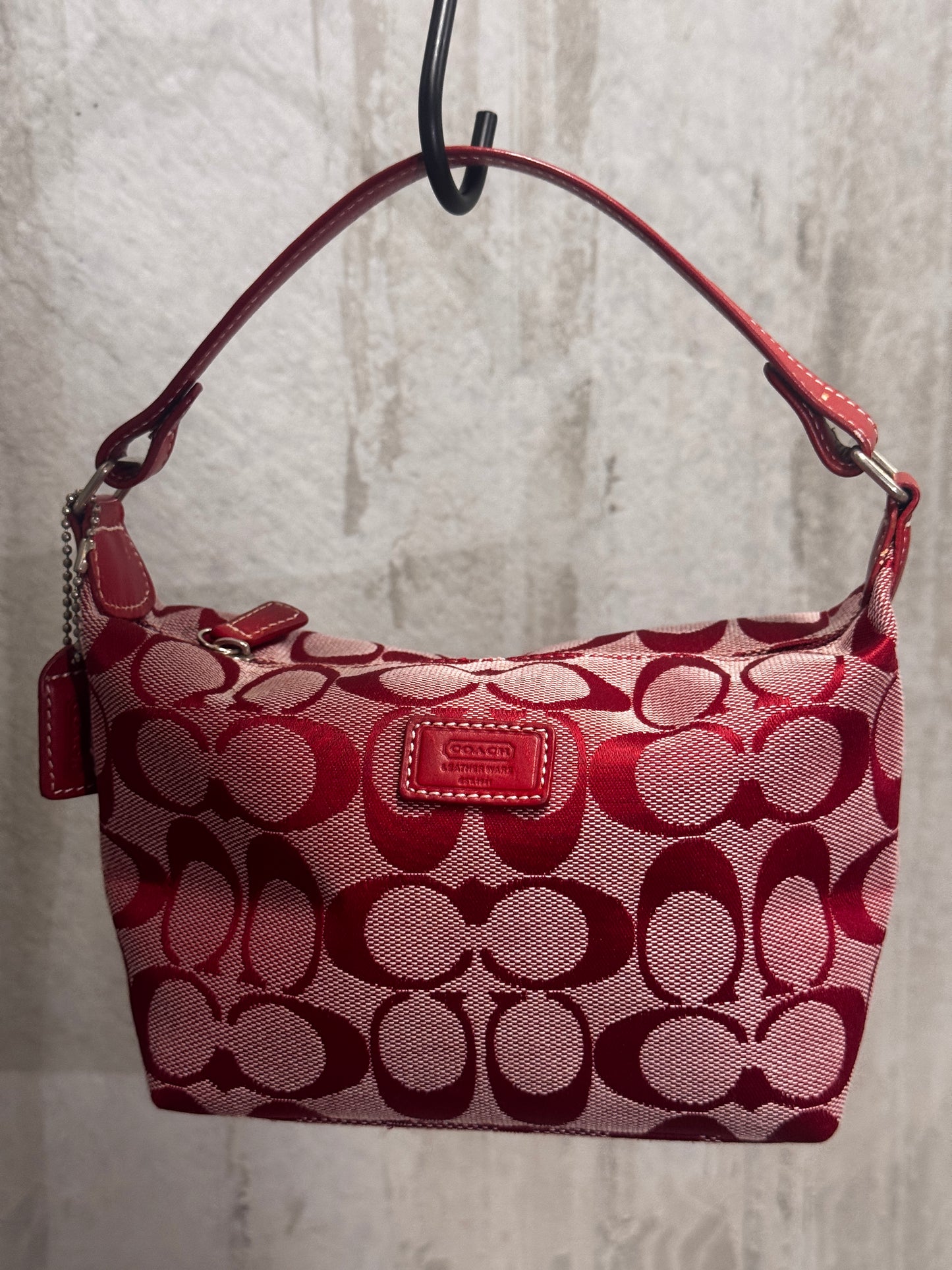 VINTAGE RED COACH HANDBAG