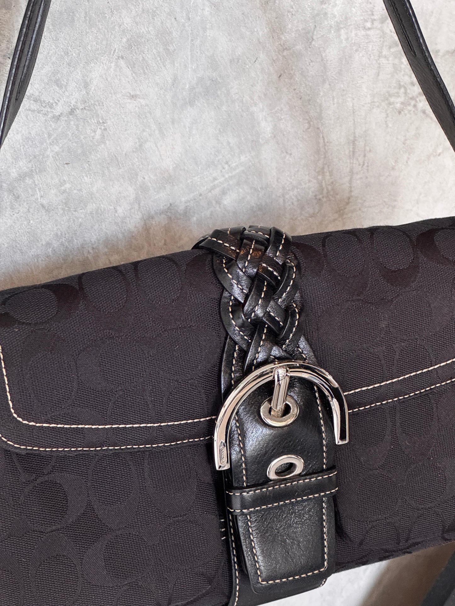 VINTAGE COACH BLACK SOHO HANDBAG