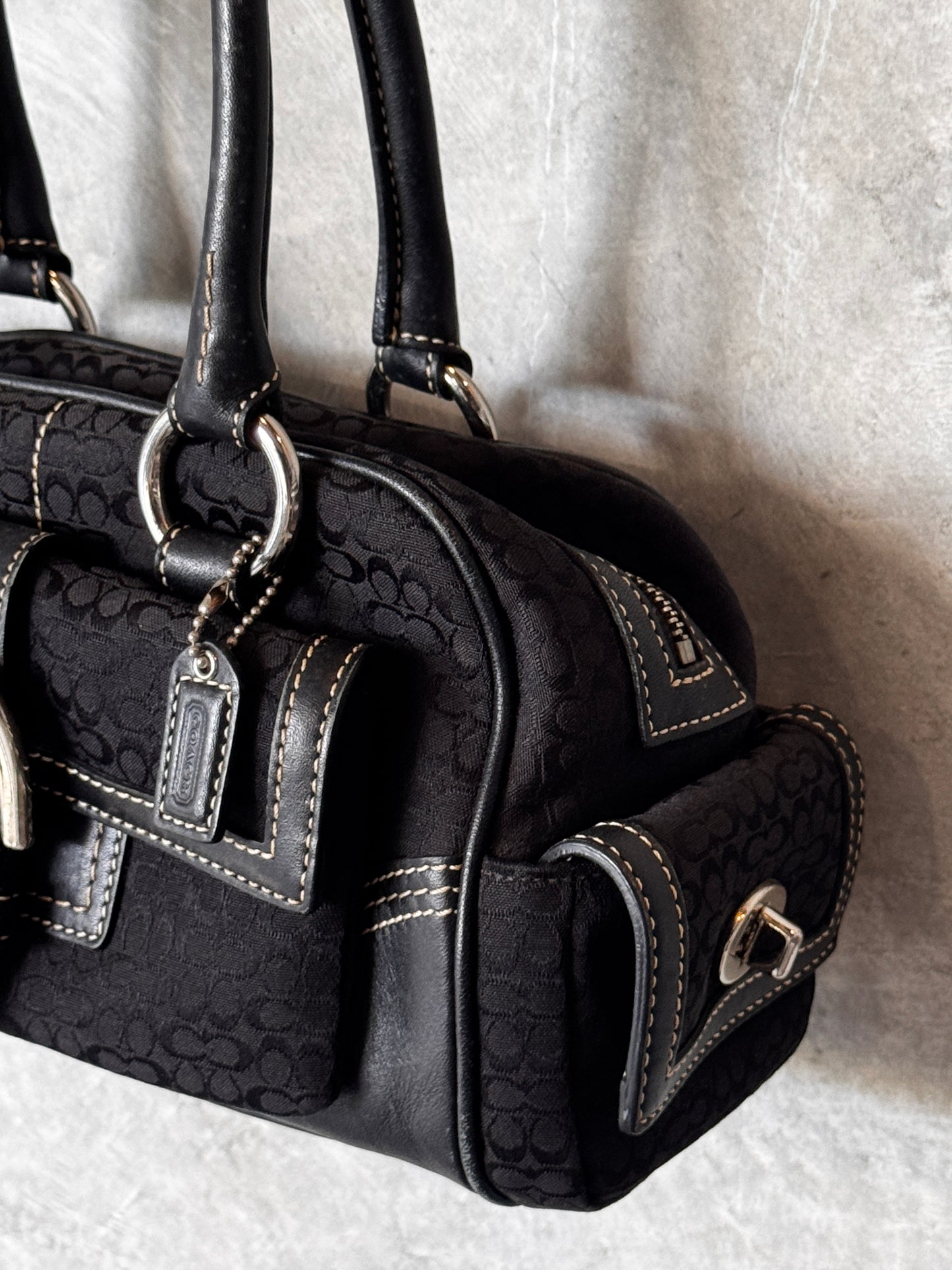 MONOGRAM BLACK VINTAGE COACH HANDBAG