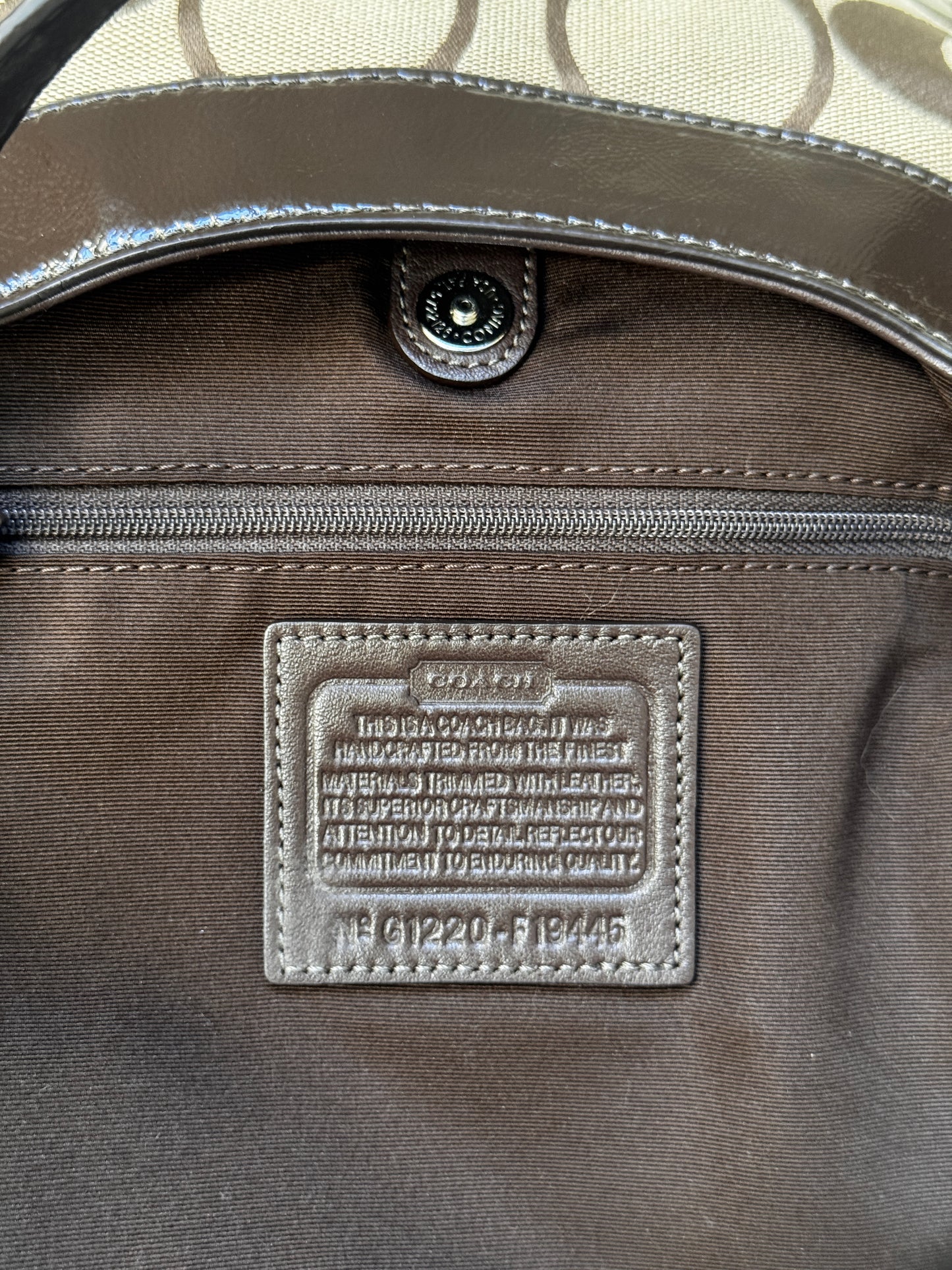 VINTAGE COACH BROWN SOHO SIGNATURE HANDBAG