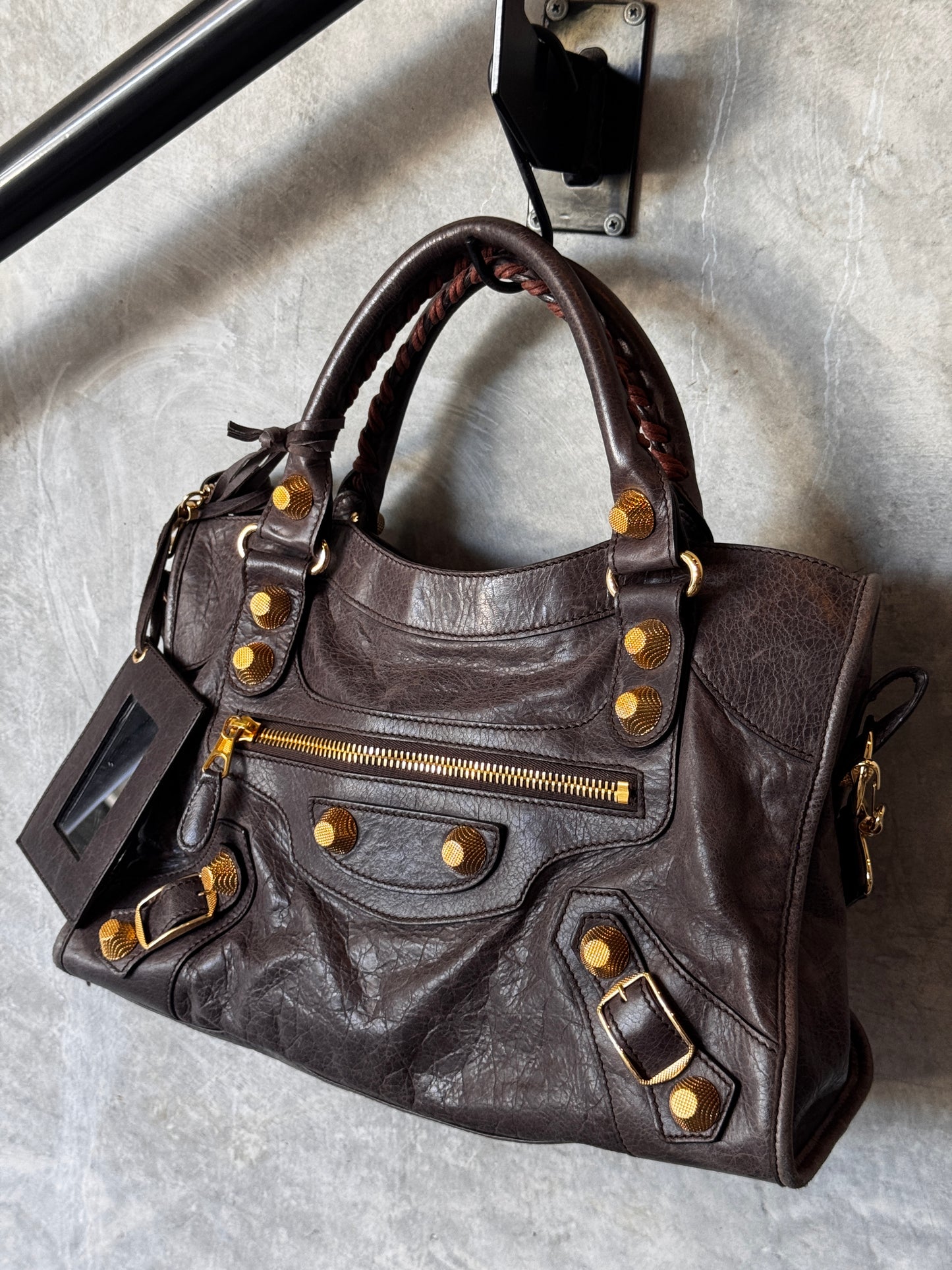 BALENCIAGA CITY LEATHER HANDBAG