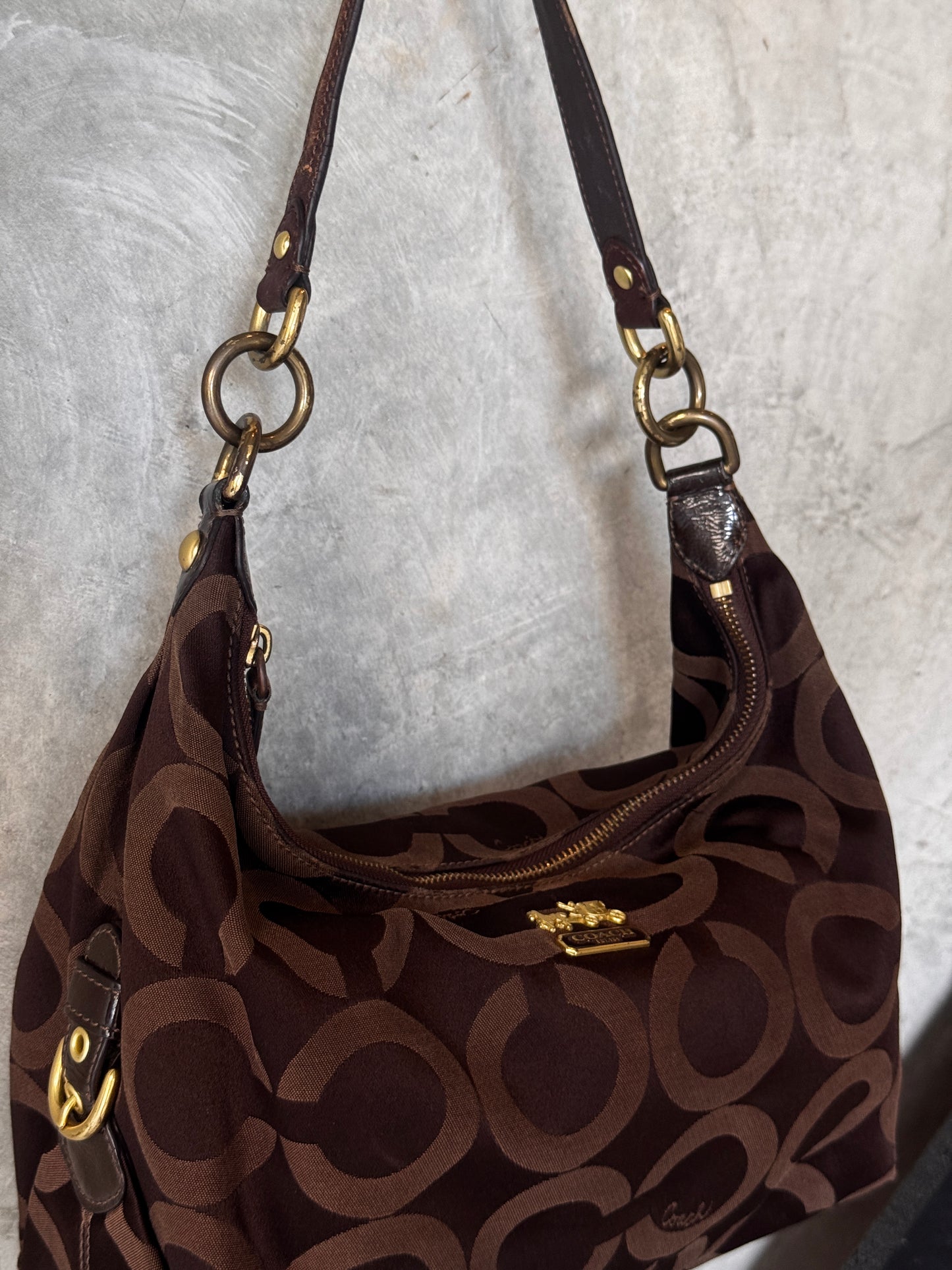 VINTAGE COACH MADISON BROWN HANDBAG