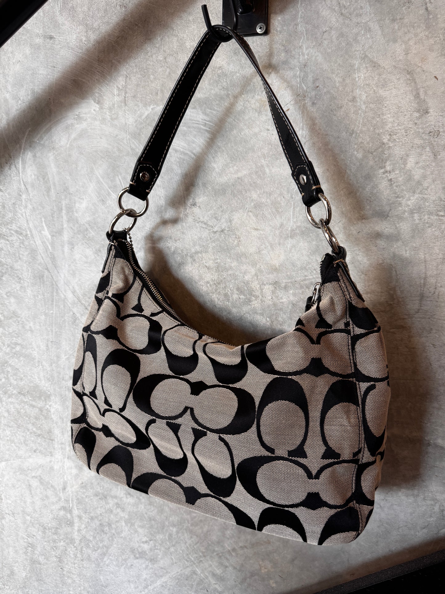 VINTAGE LEATHER MONOGRAM TOTE HANDBAG