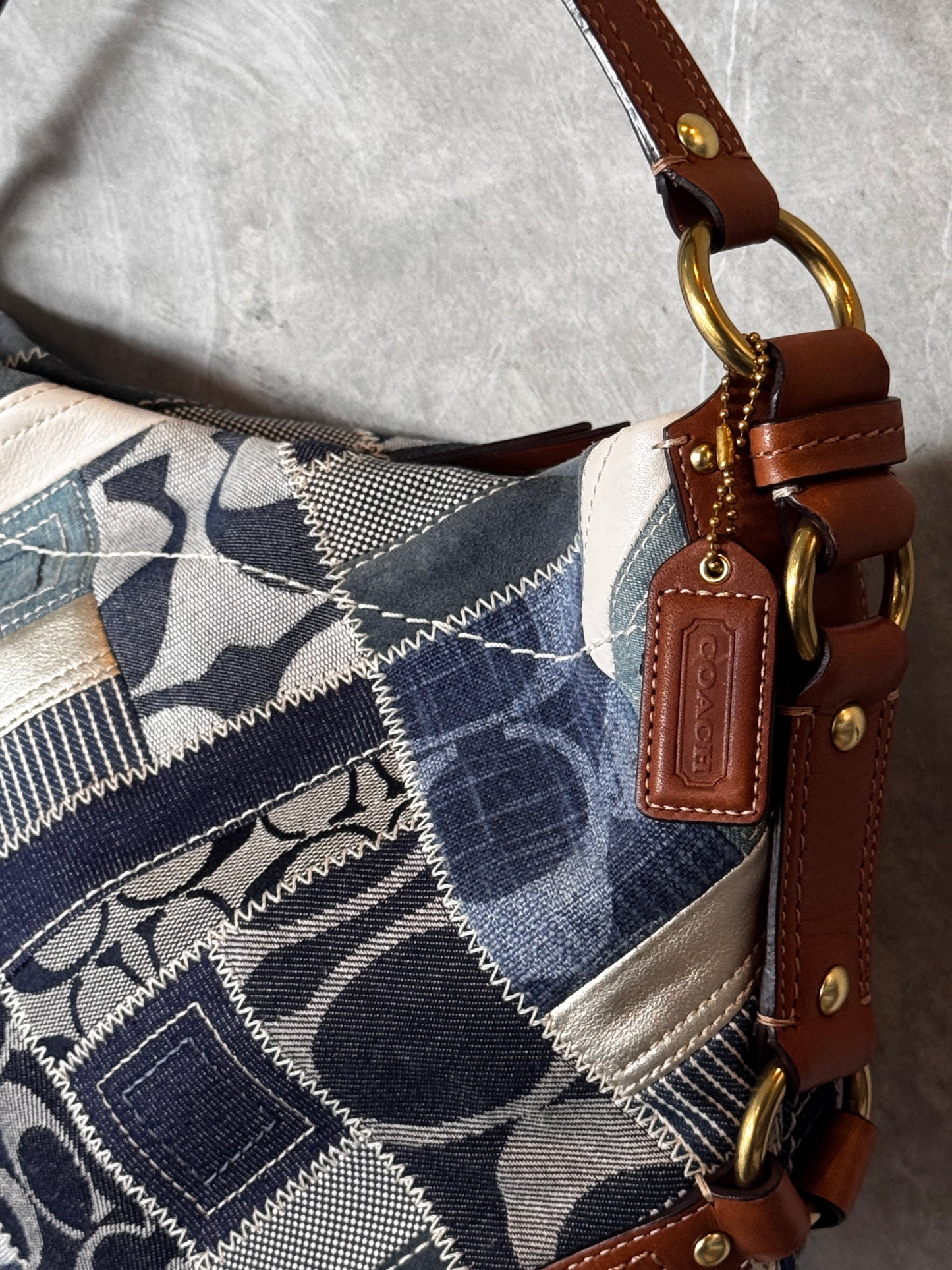 VINTAGE COACH DENIM SIGNATURE HANDBAG
