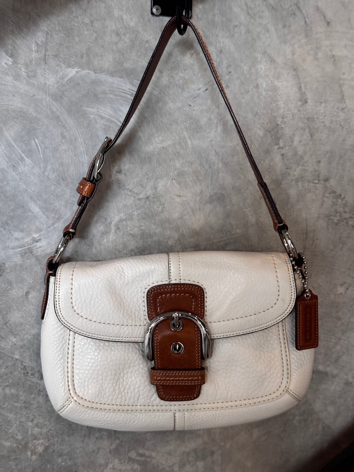 AUTHENTIC COACH SOHO WHITE LEATHER SHOULDER BAG