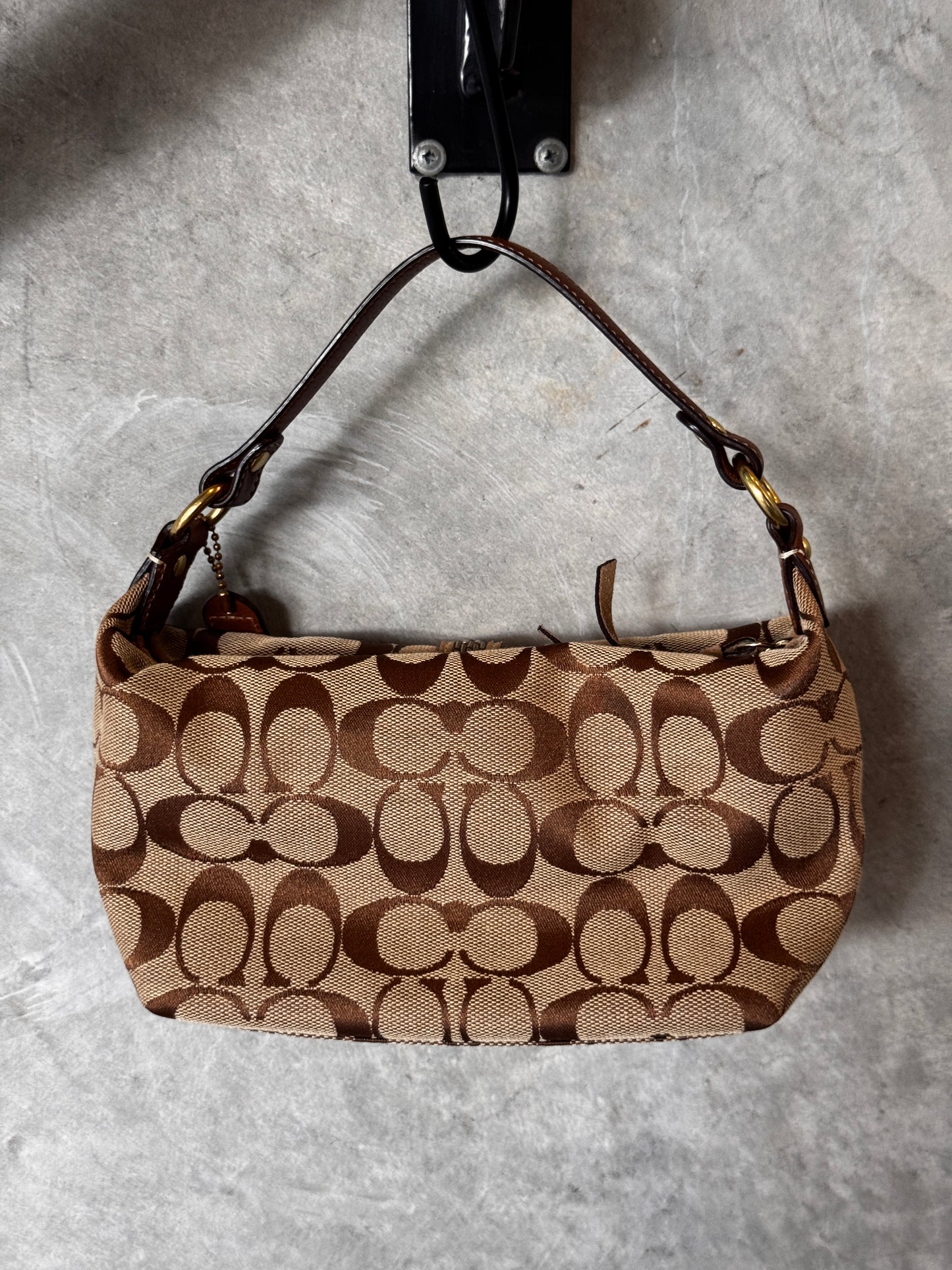 VINTAGE MONOGRAM COACH HANDBAG