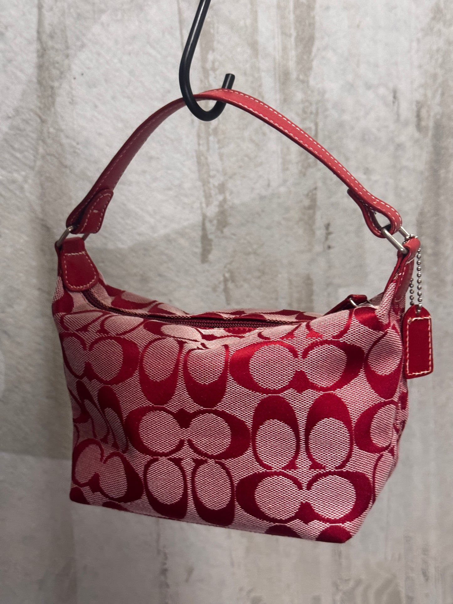 VINTAGE RED COACH HANDBAG