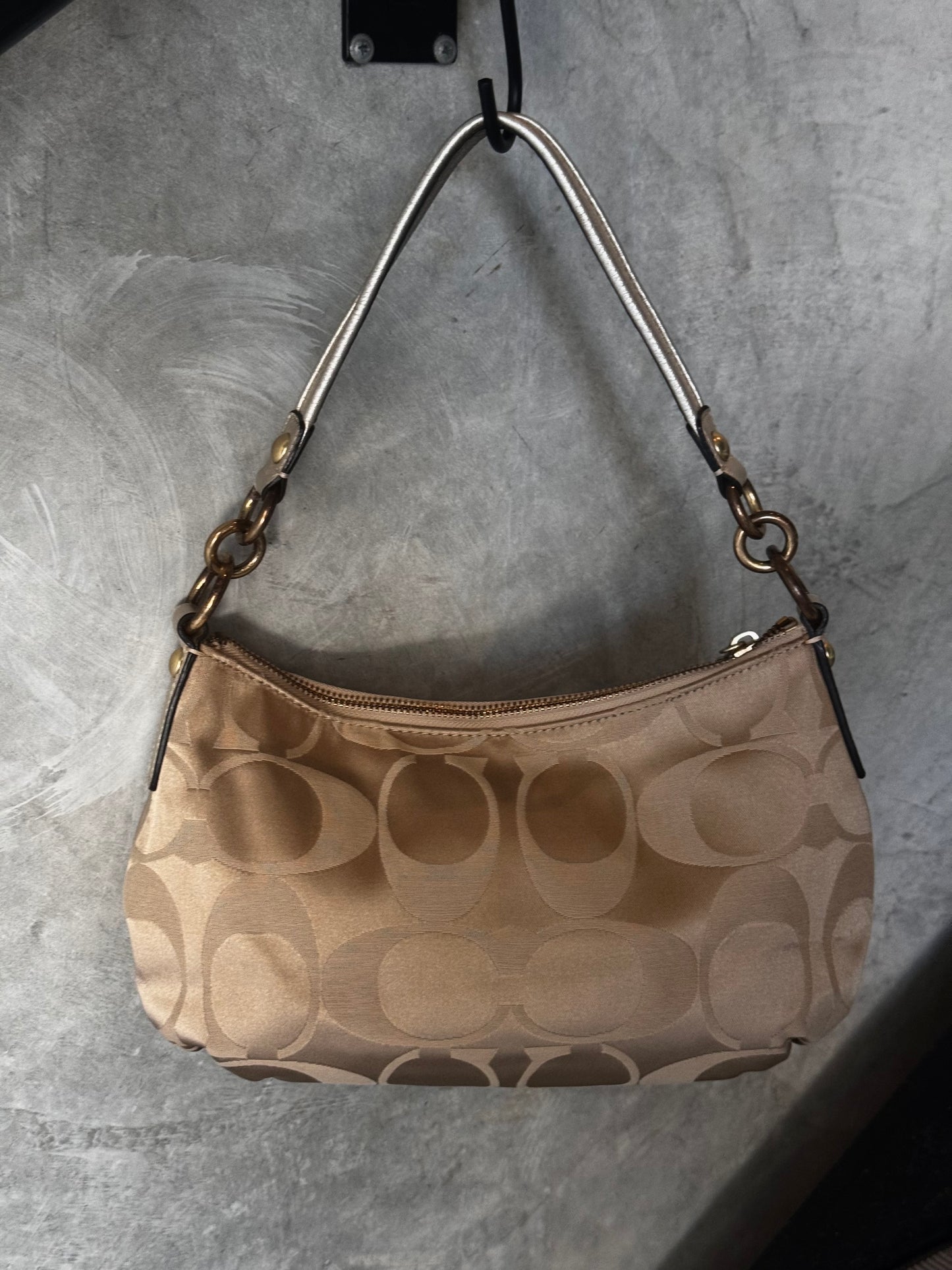 VINTAGE COACH POPPY SHOULDER BAG