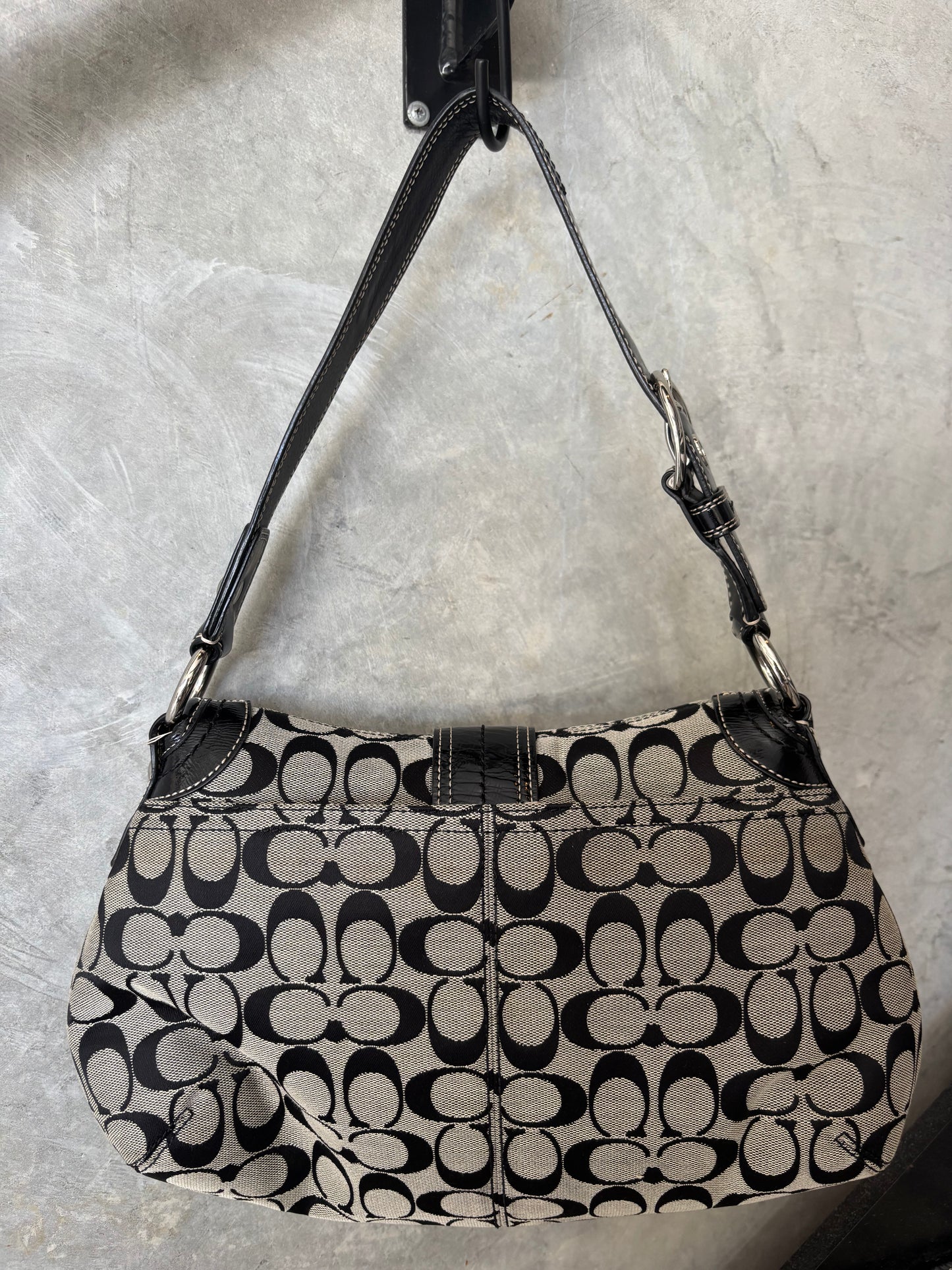 VINTAGE COACH MONOGRAM SOHO HANDBAG BLACK
