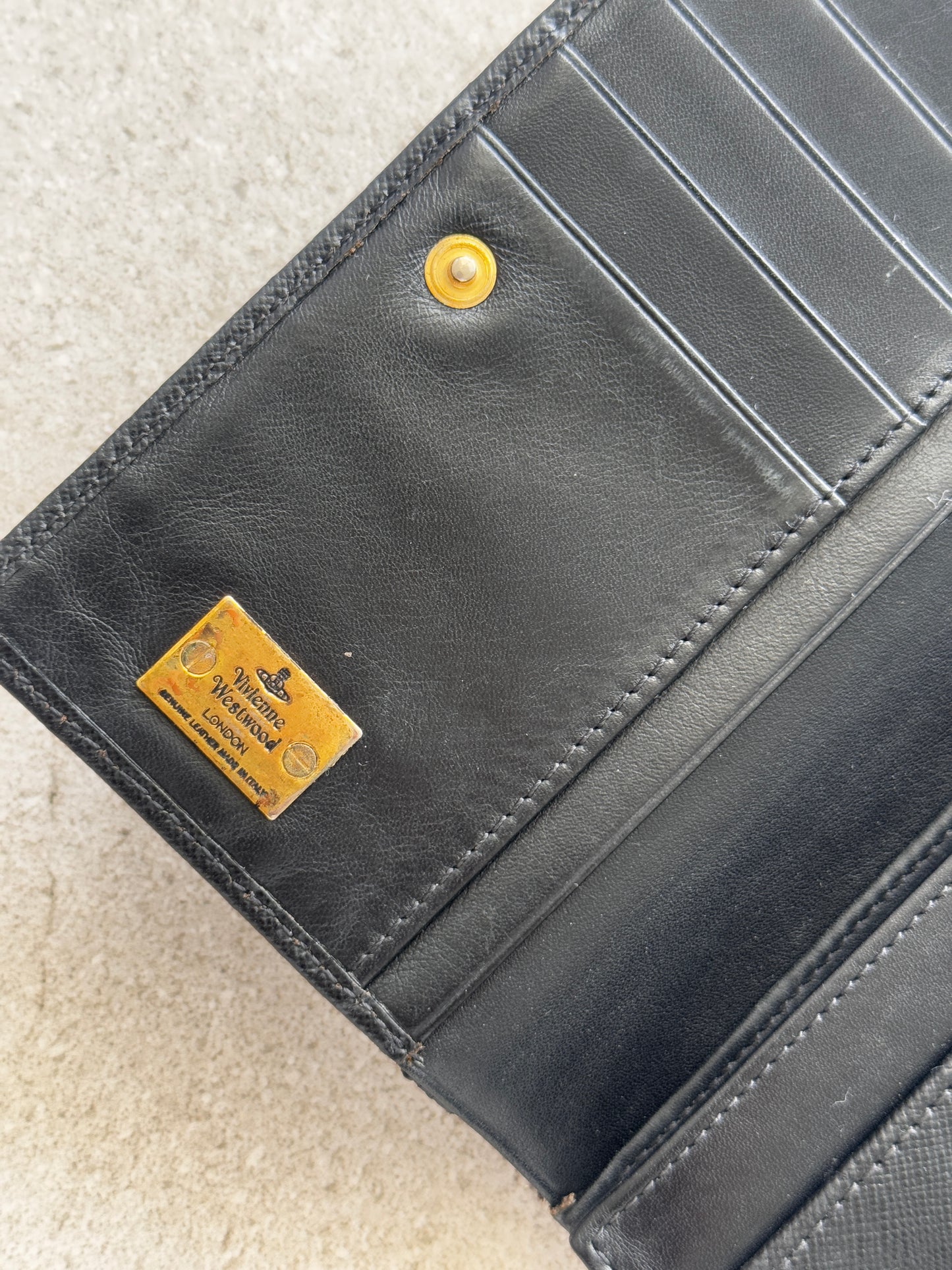 VIVIENNE WESTWOOD WALLET