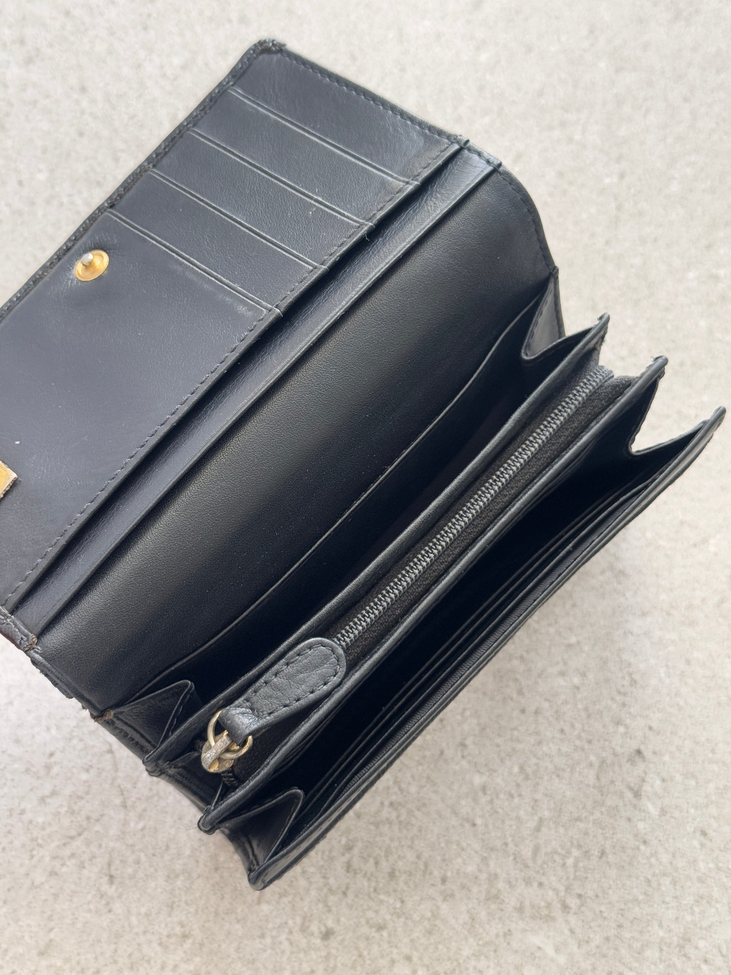 VIVIENNE WESTWOOD WALLET