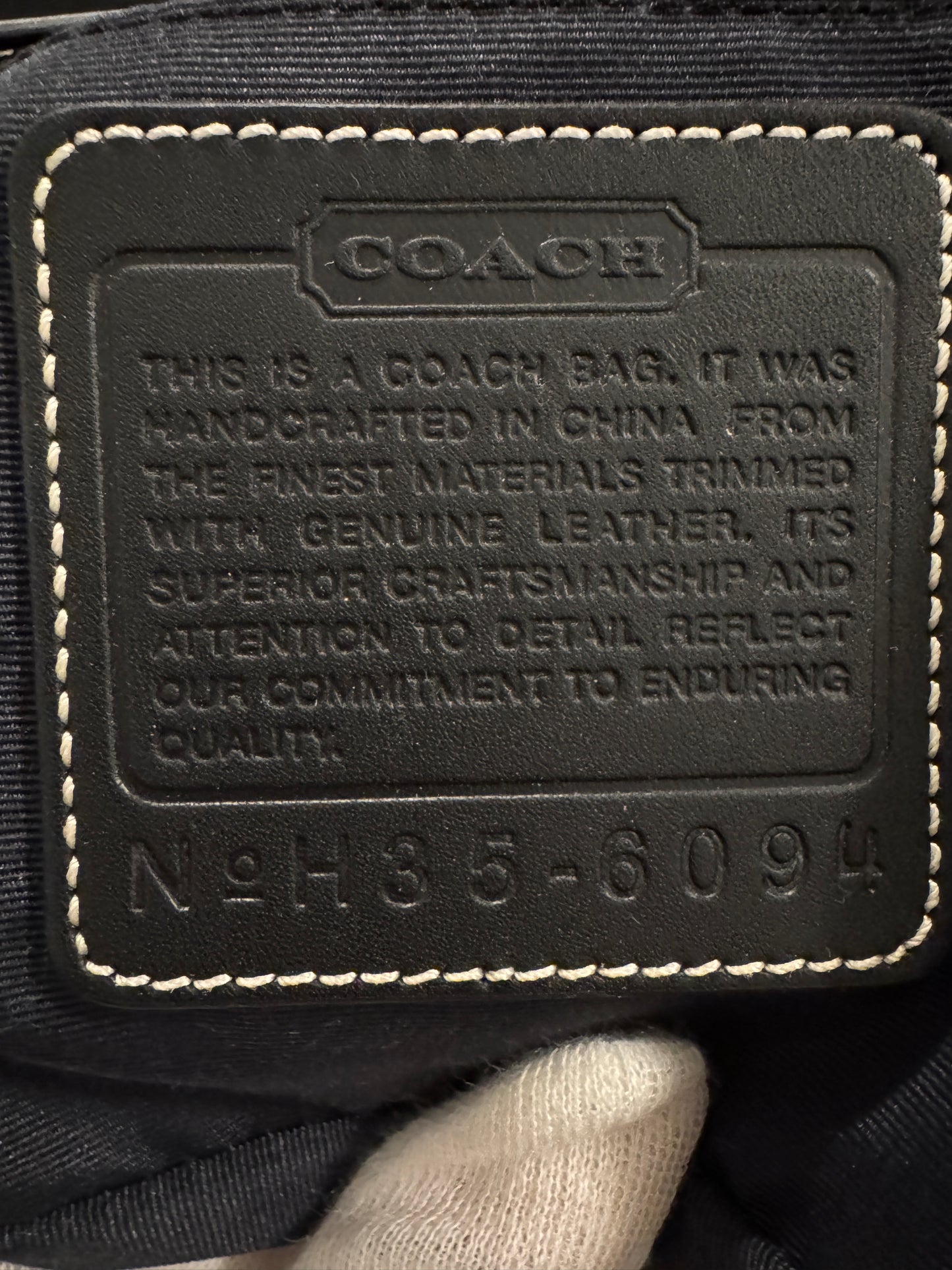 COACH Y2K BLACK SHOULDER BAG