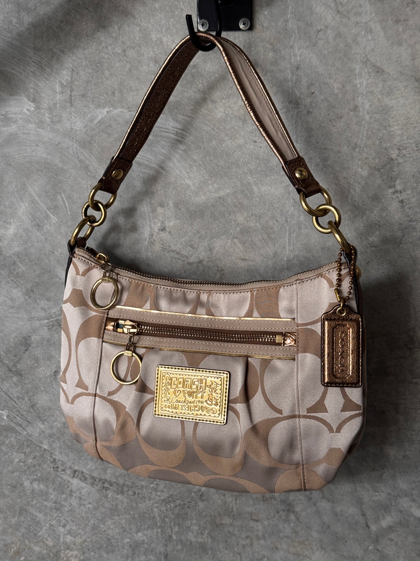 VINTAGE Y2K COACH POPPY BEIGE HANDBAG
