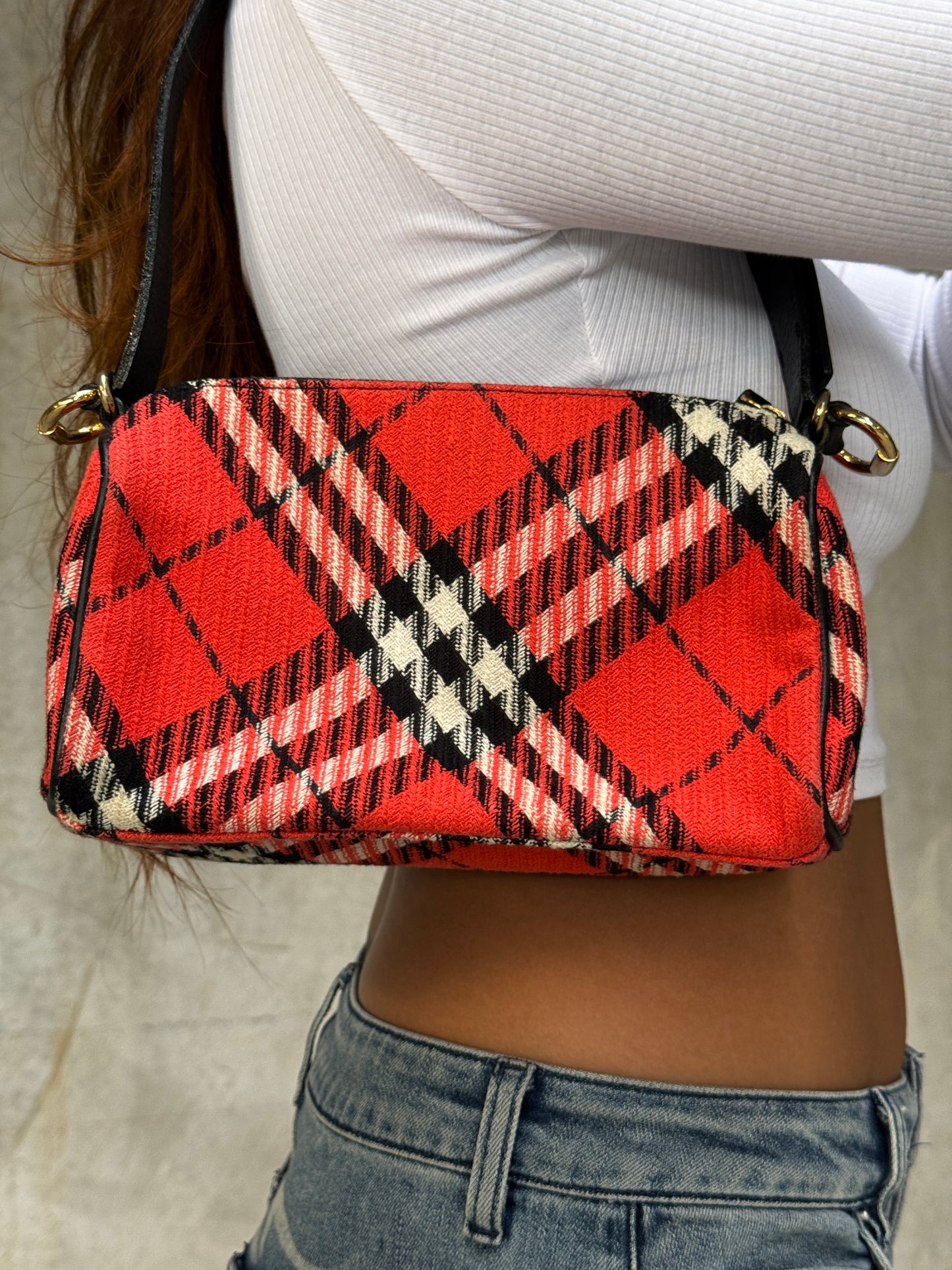 VINTAGE RED BURBERRY HANDBAG