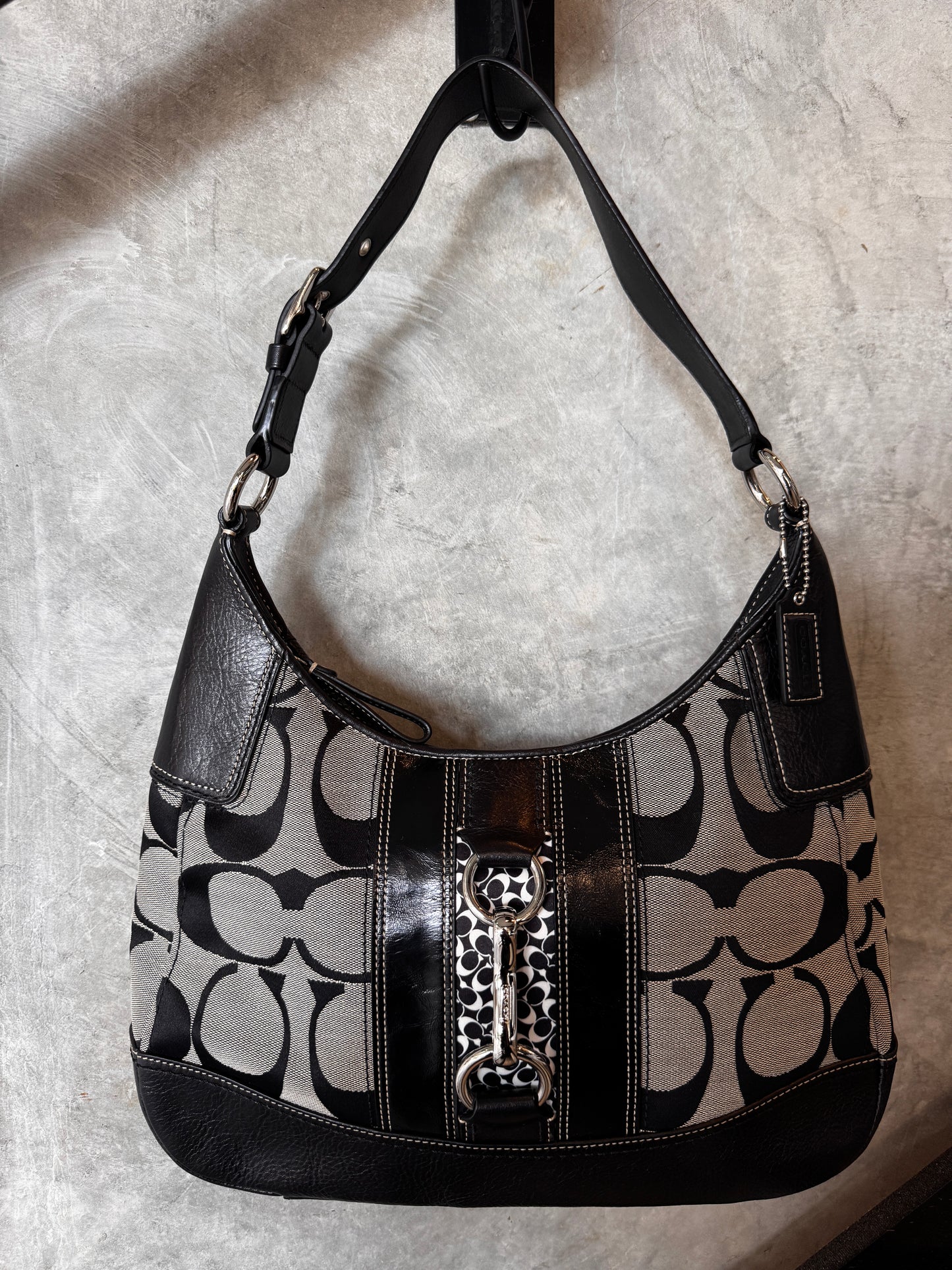 VINTAGE COACH MONOGRAM BLACK SHOULDER BAG