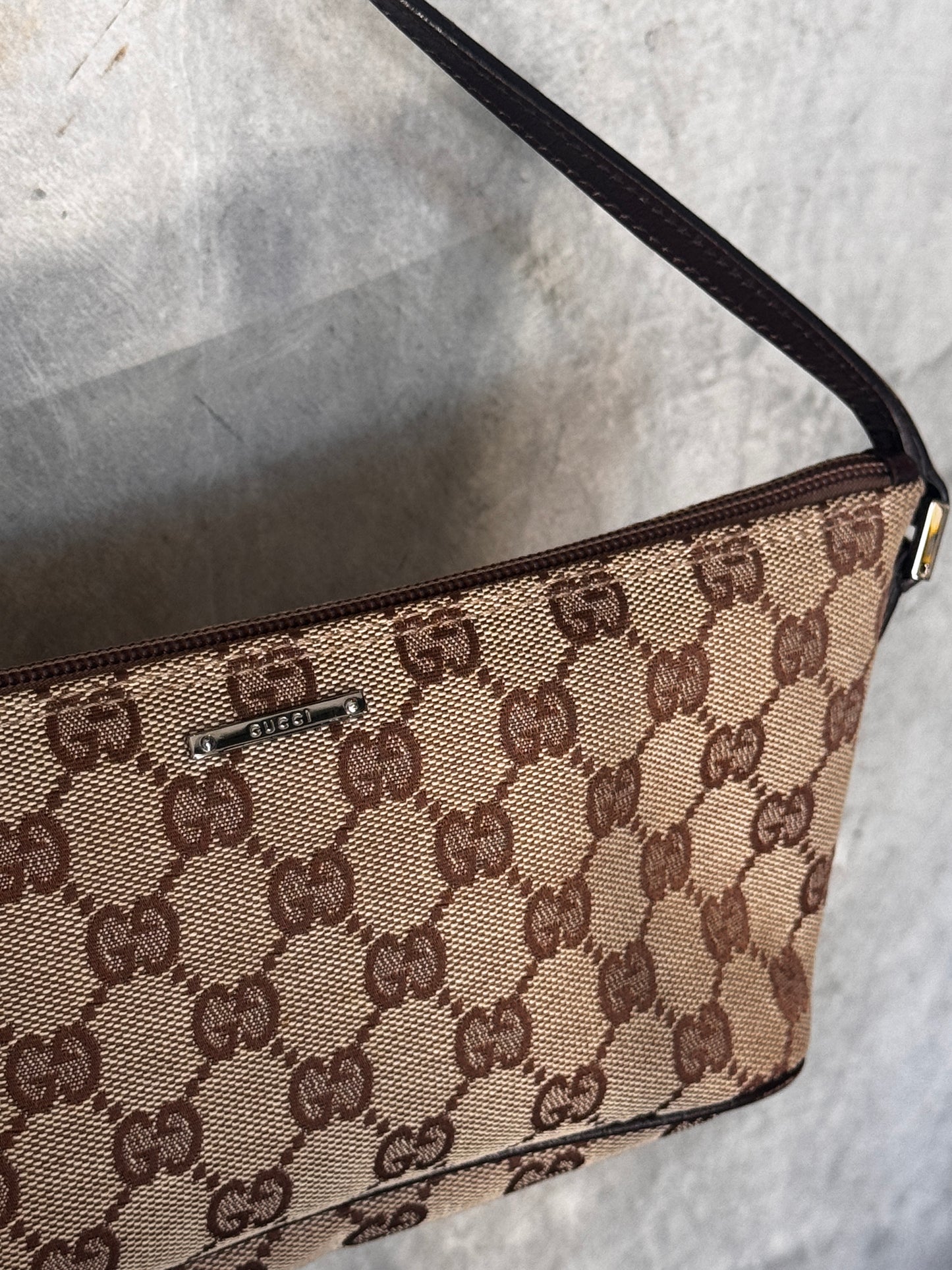 GUCCI GG CANVAS POCHETTE BEIGE