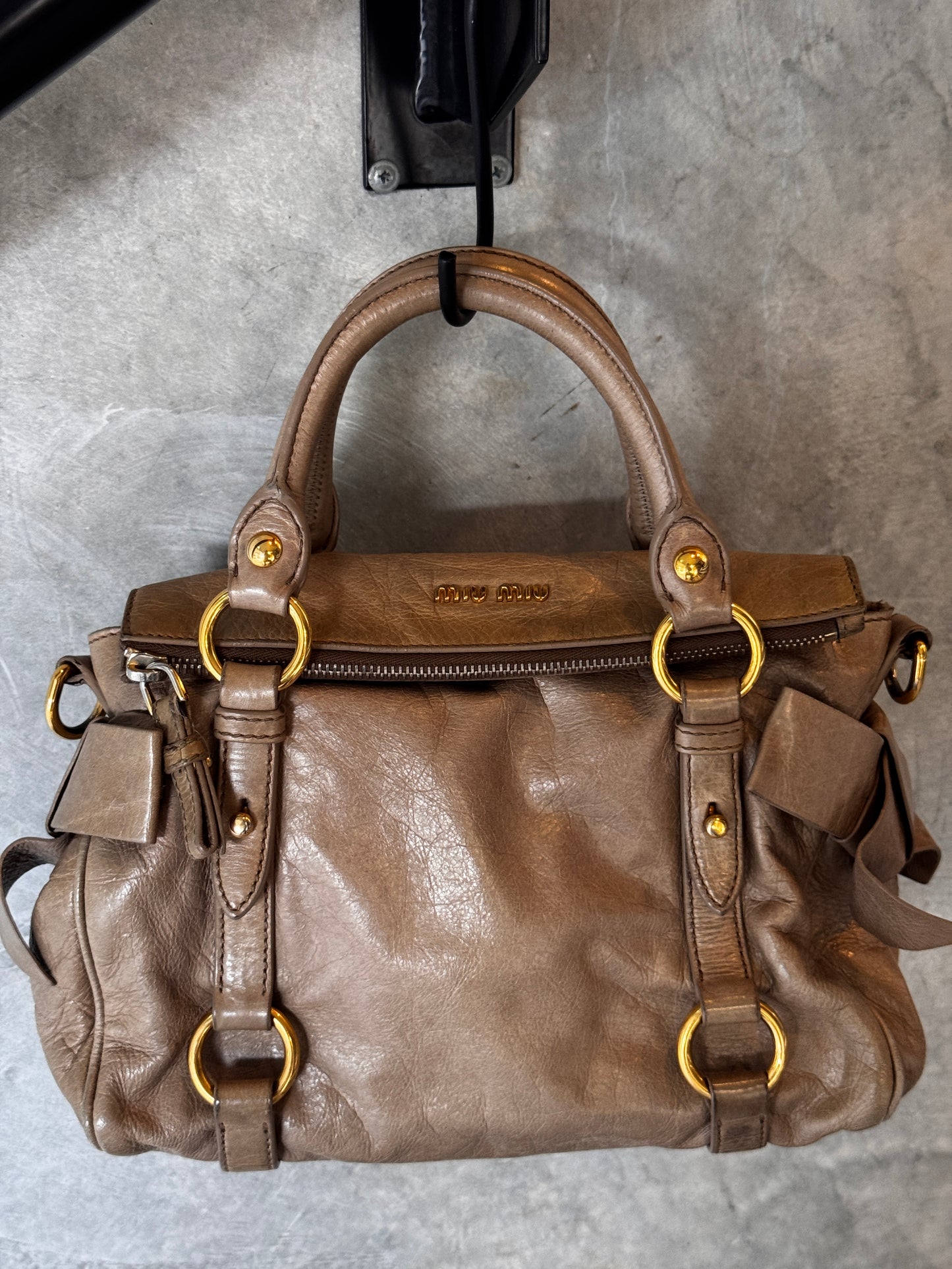 VINTAGE MIU MIU VITELLO LEATHER HANDBAG