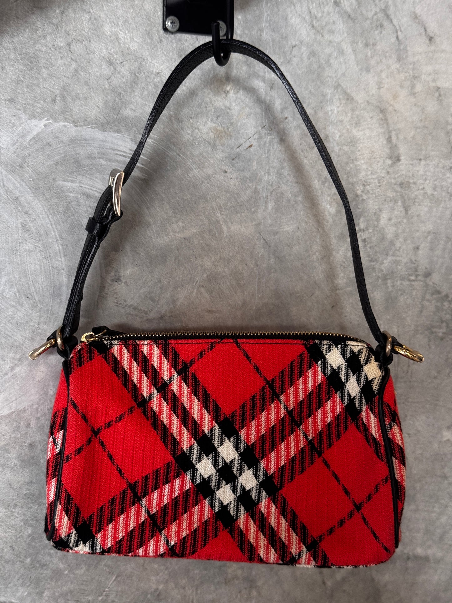 VINTAGE RED BURBERRY HANDBAG