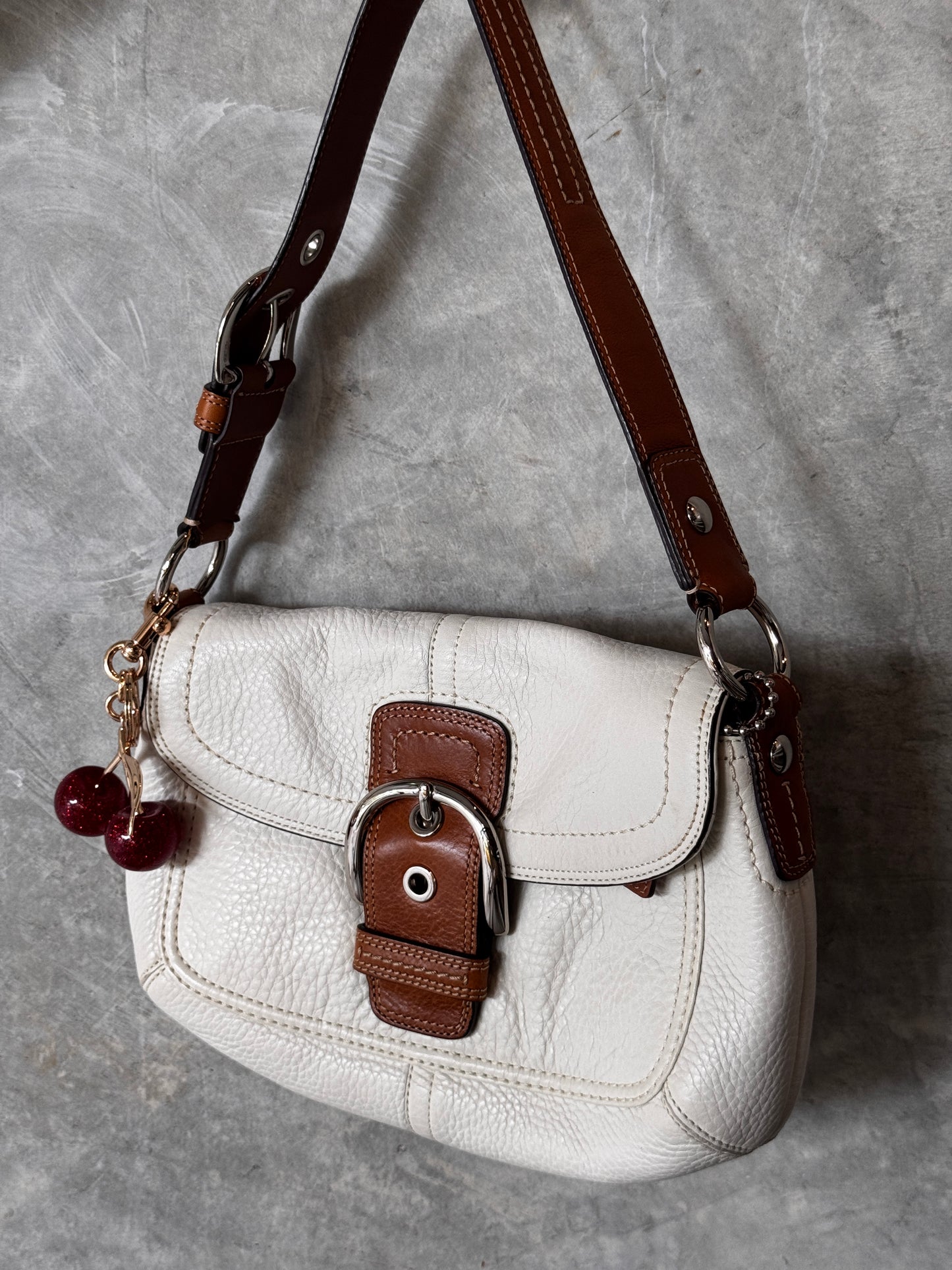 AUTHENTIC COACH SOHO WHITE LEATHER SHOULDER BAG