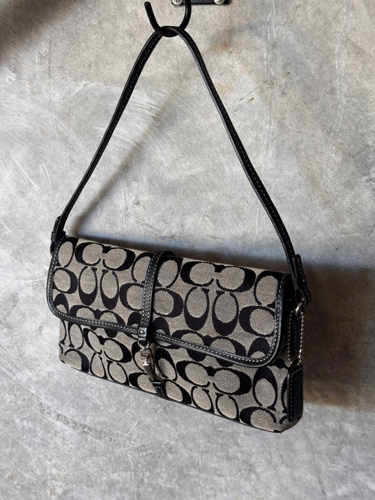 RARE VINTAGE MONOGRAM COACH HANDBAG
