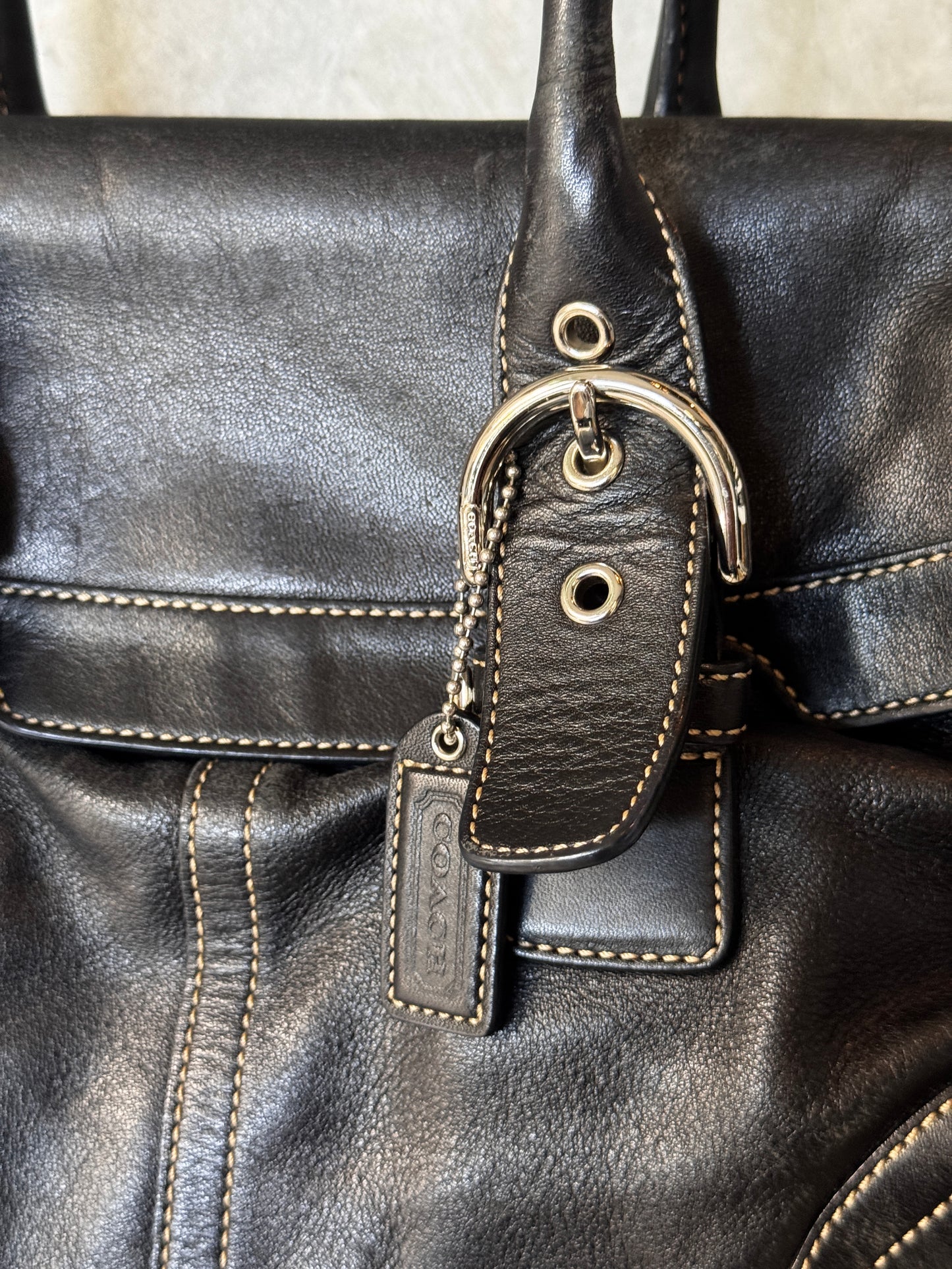 VINTAGE COACH HOBO BLACK LEATHER HANDBAG