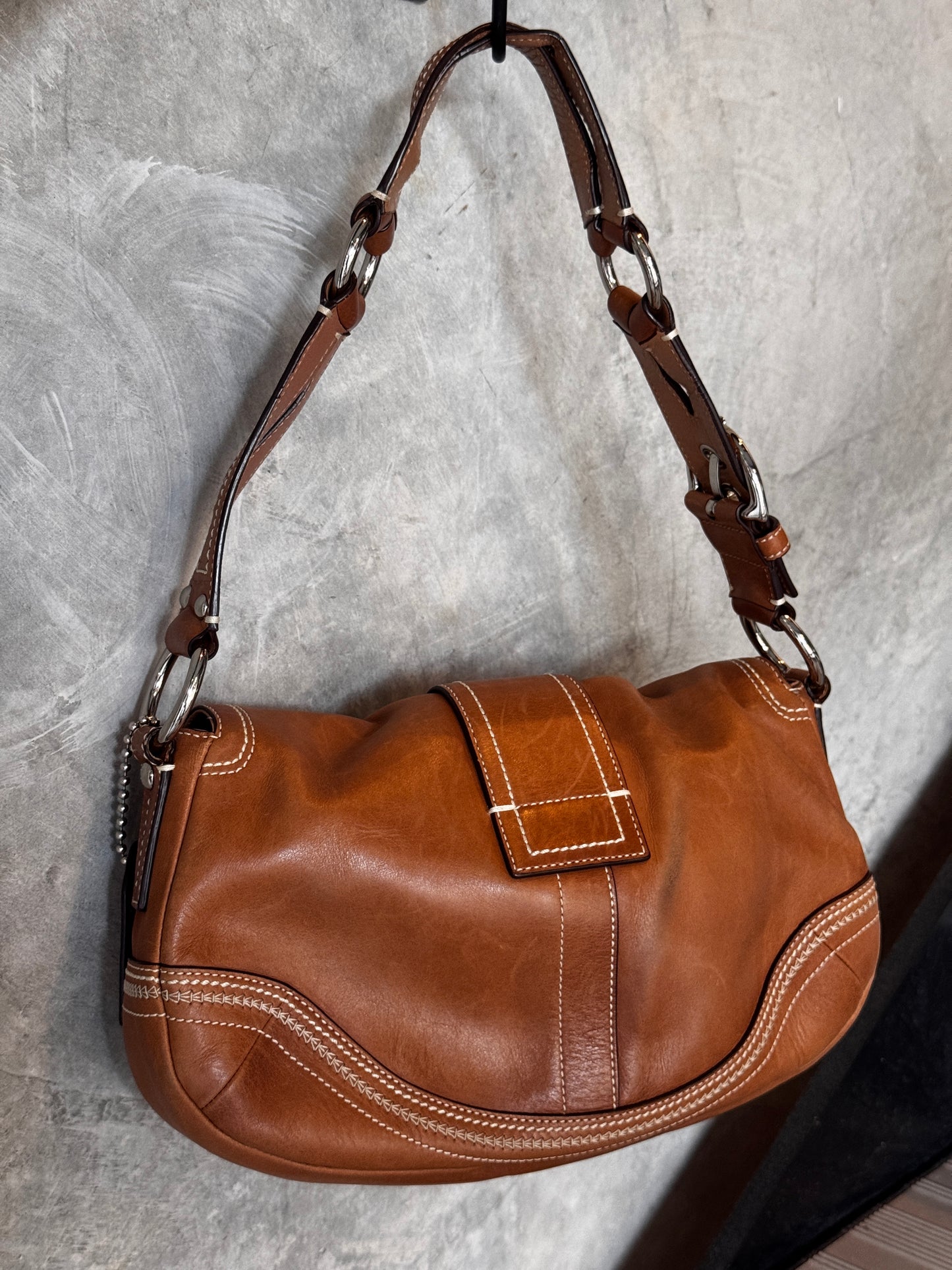 VINTAGE SOHO COACH SHOULDER BAG
