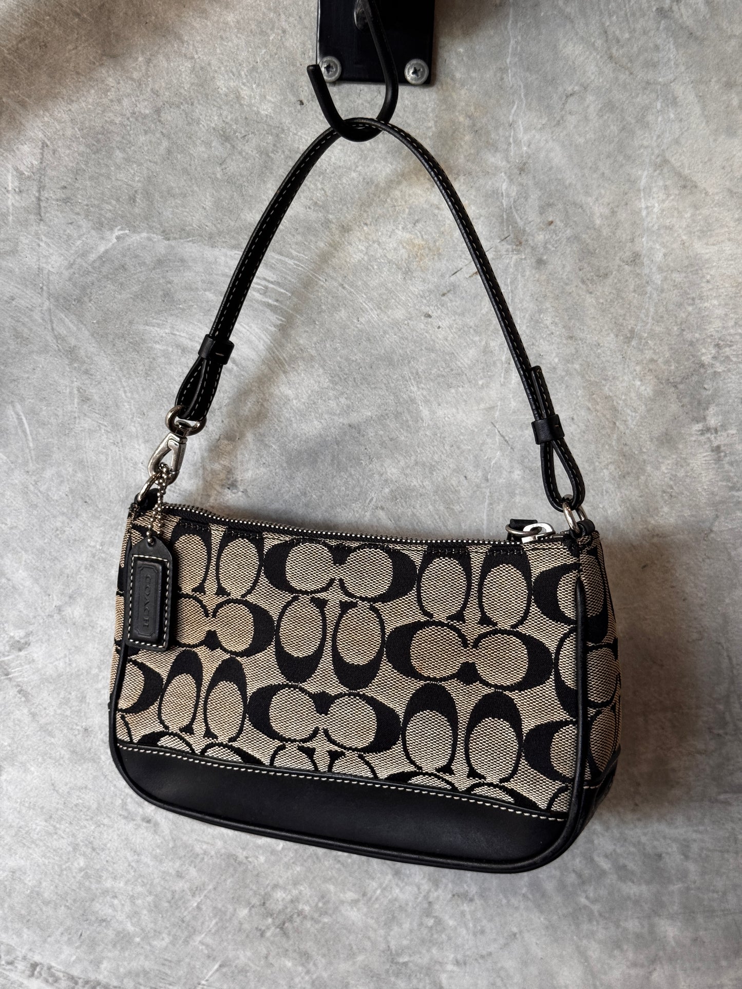 VINTAGE COACH DEMI BLACK POCHETTE SHOULDER BAG