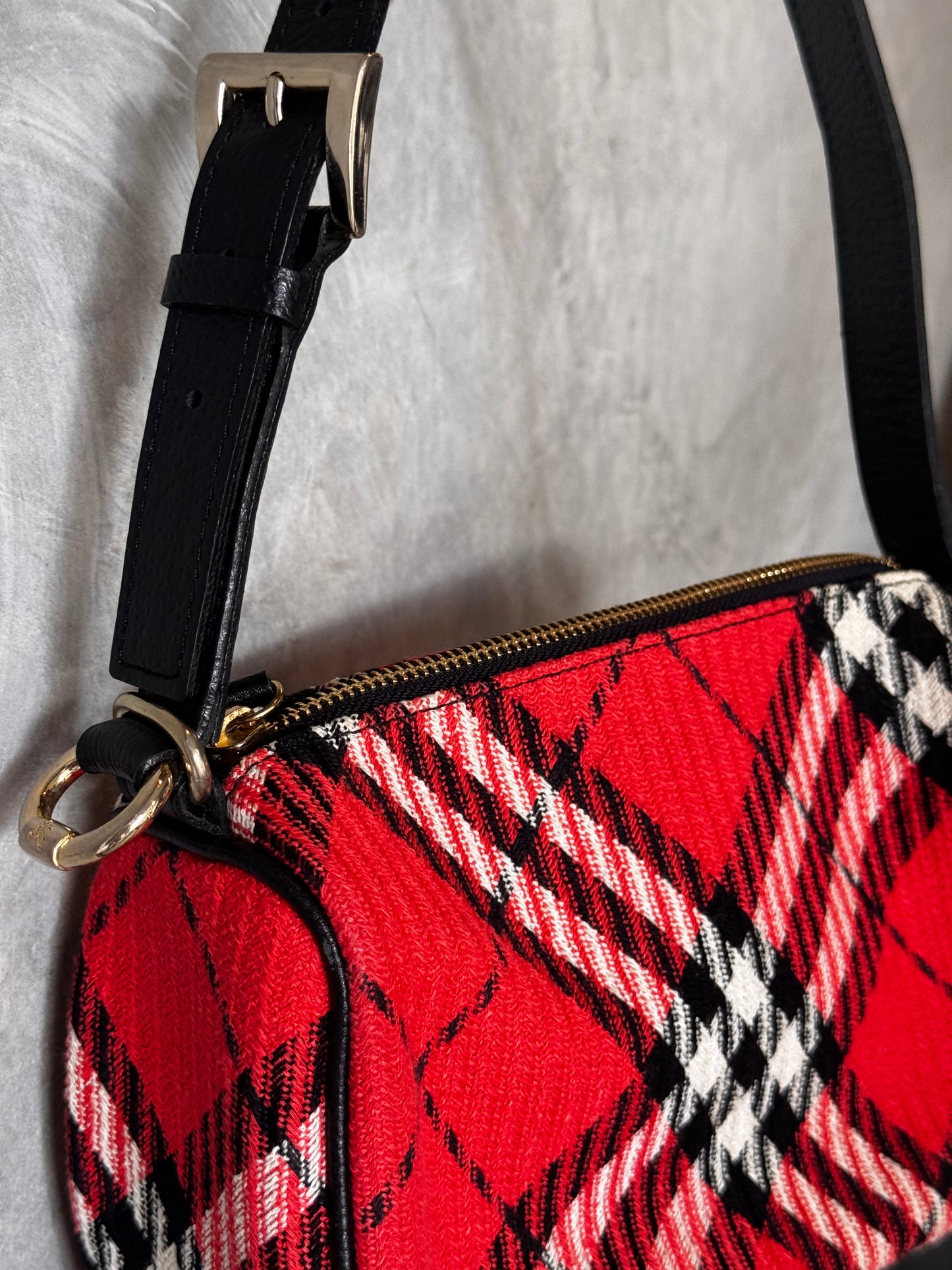 VINTAGE RED BURBERRY HANDBAG