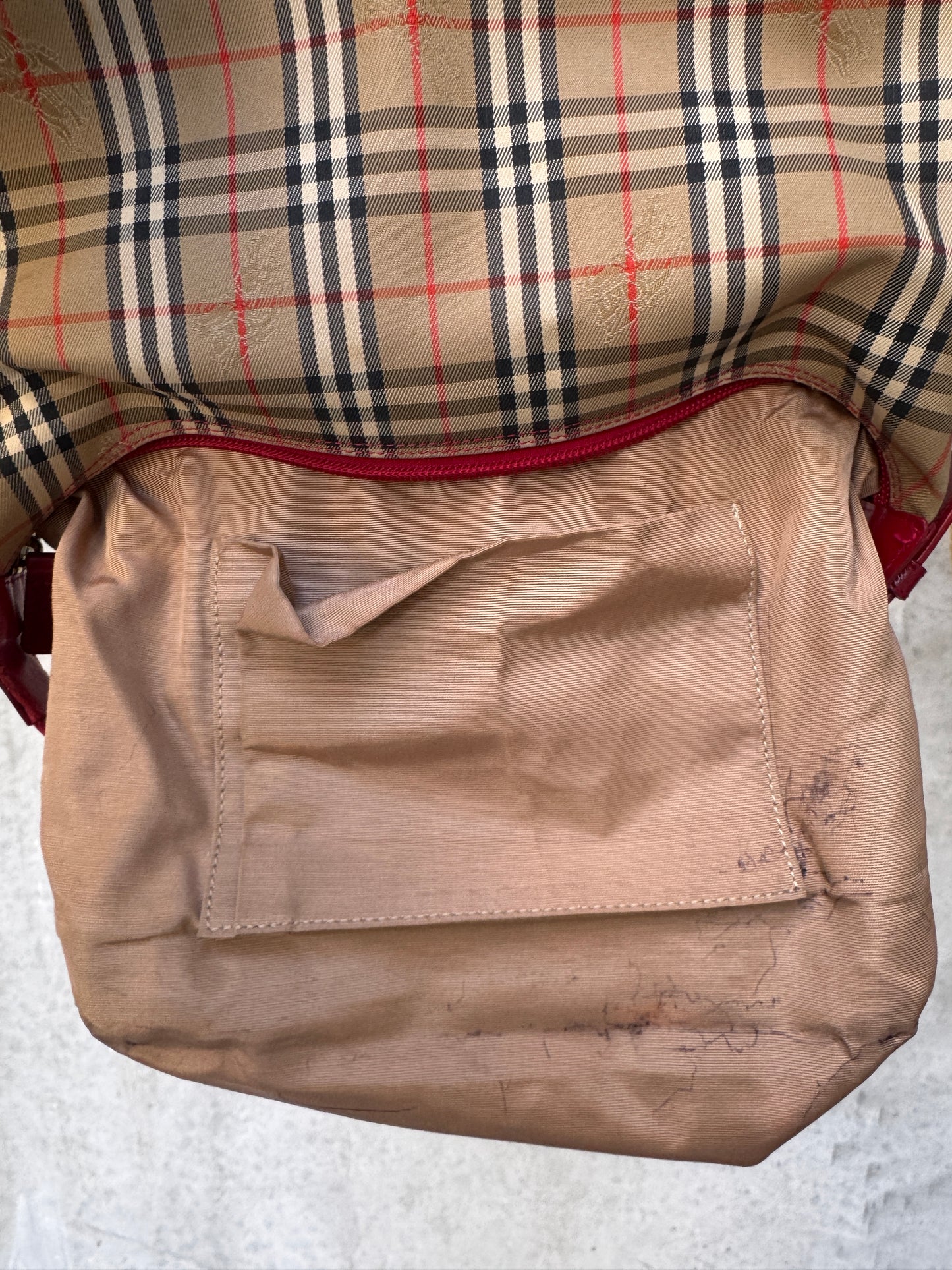 VINTAGE BURBERRY CHECK CANVAS / RED LEATHER BAG