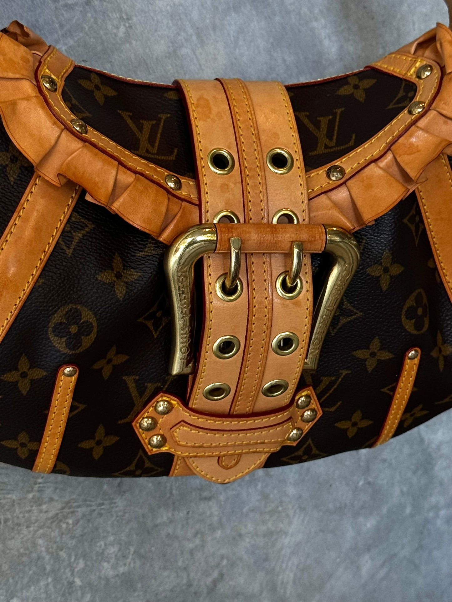 LOUIS VUITTON MONOGRAM CANVAS LEONOR BAG
