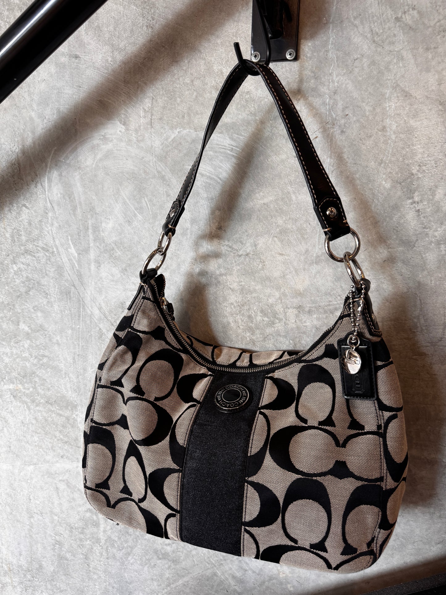 VINTAGE LEATHER MONOGRAM TOTE HANDBAG