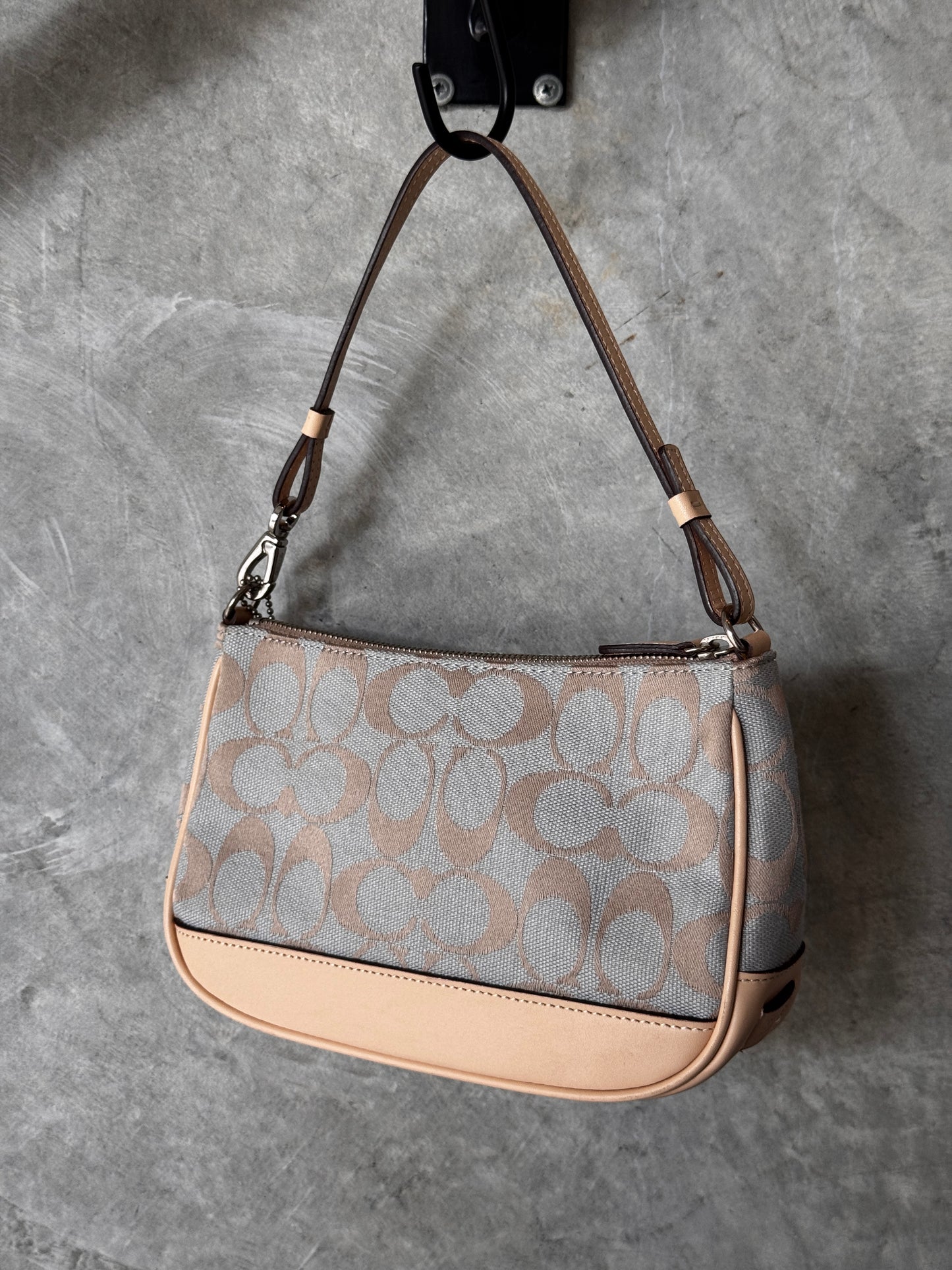 VINTAGE COACH DEMI BLUE POCHETTE SHOULDER BAG