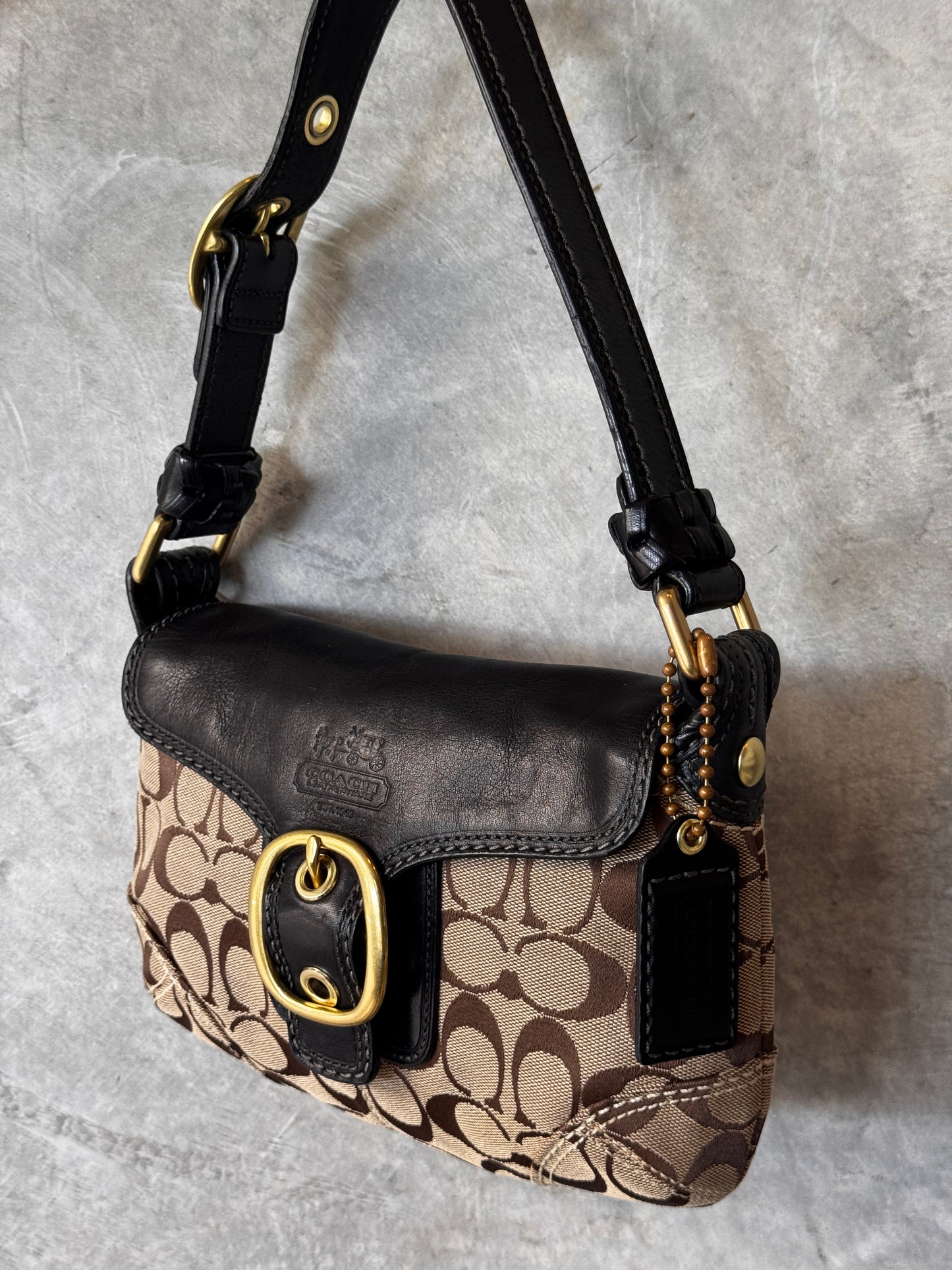 VINTAGE COACH BLEEKER LEGACY SOHO SHOULDER BAG