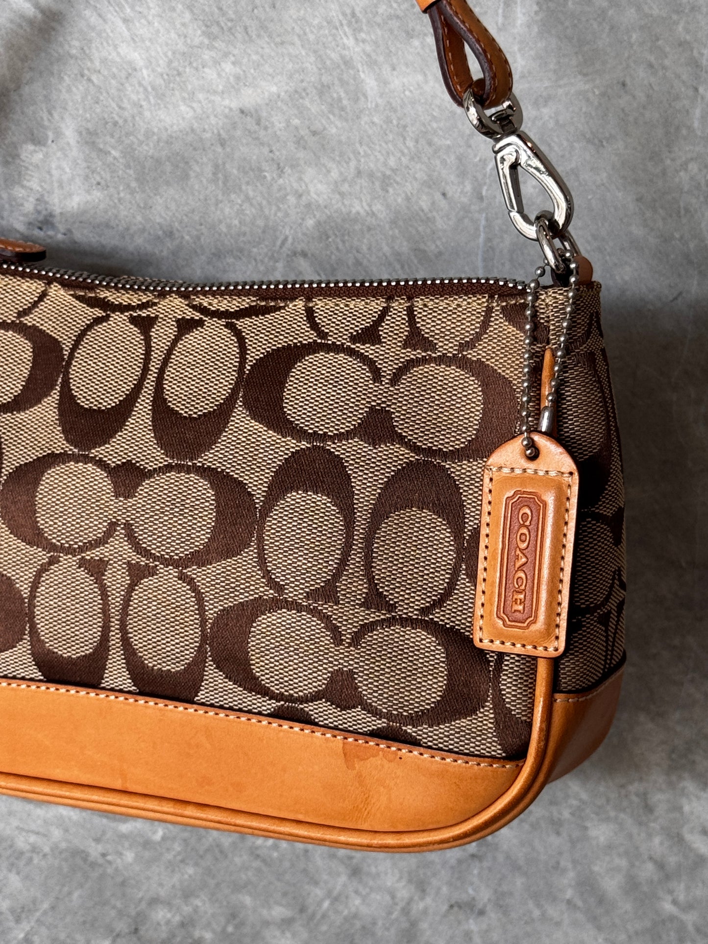 VINTAGE COACH DEMI TAN POCHETTE SHOULDER BAG