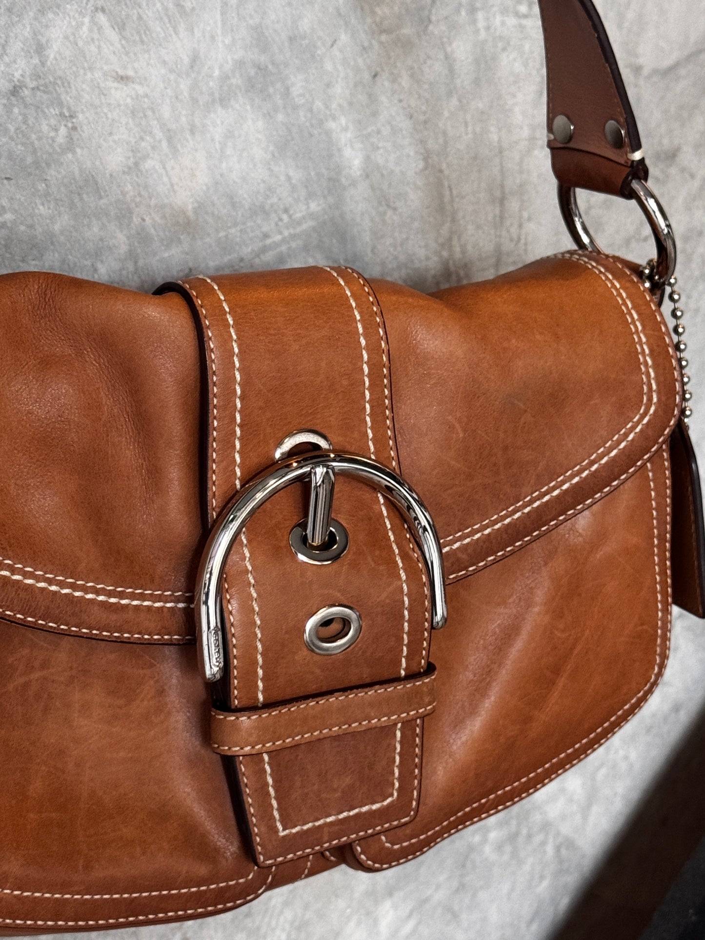 VINTAGE SOHO COACH SHOULDER BAG