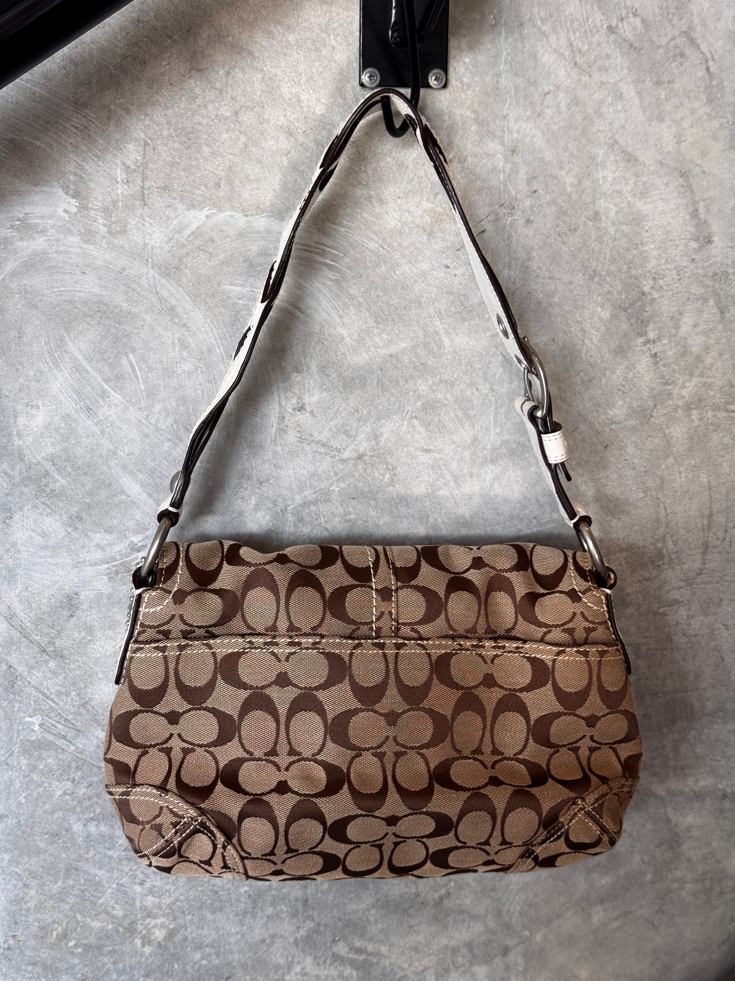 VINTAGE COACH Y2K SOHO HANDBAG
