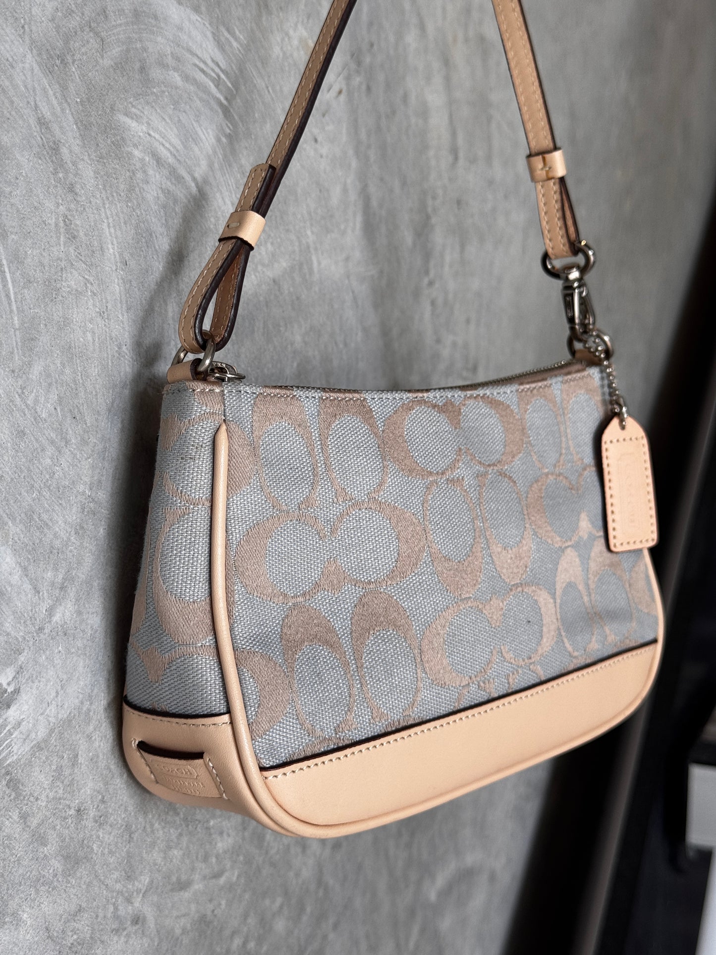 VINTAGE COACH DEMI BLUE POCHETTE SHOULDER BAG