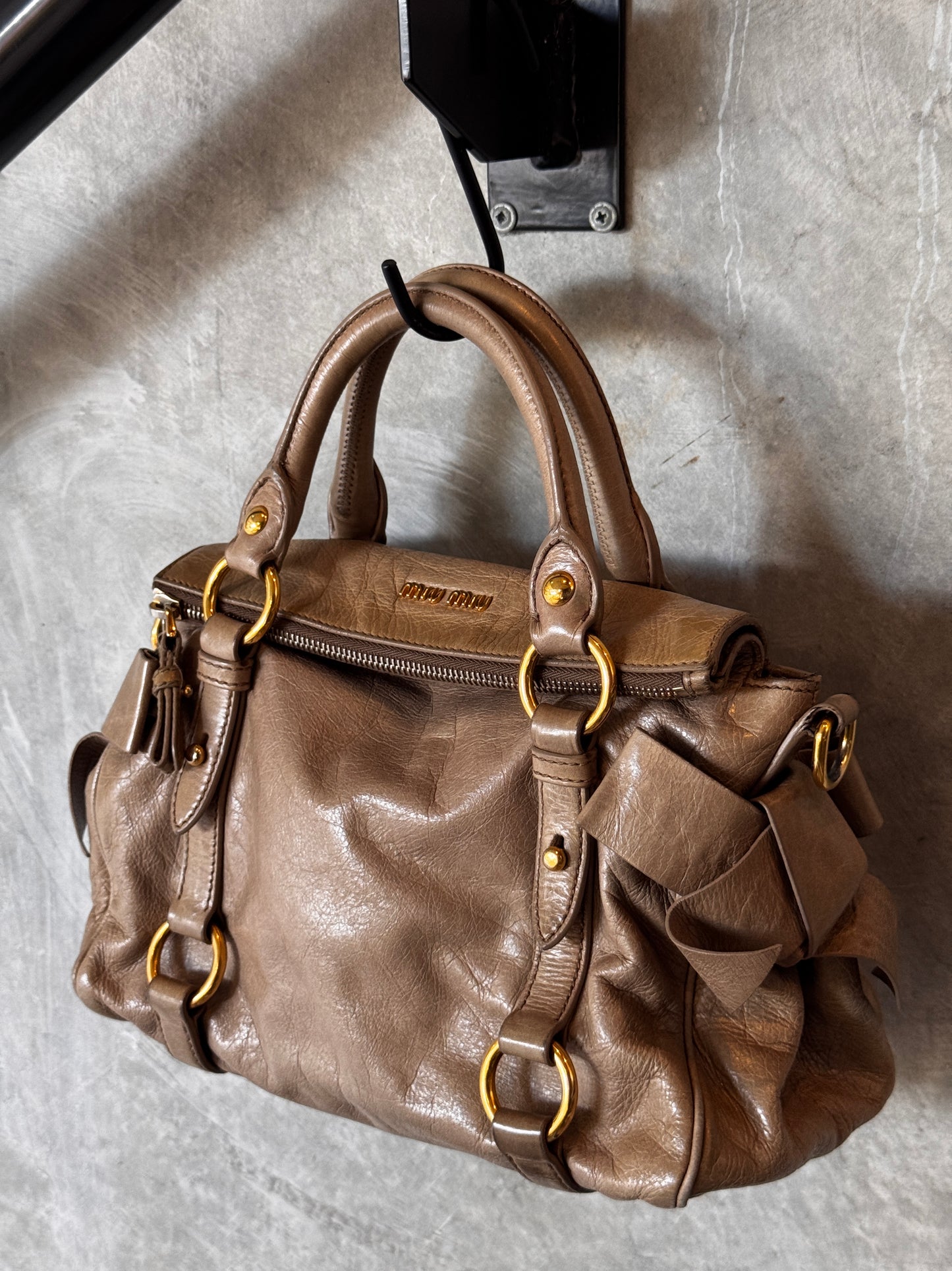 VINTAGE MIU MIU VITELLO LEATHER HANDBAG