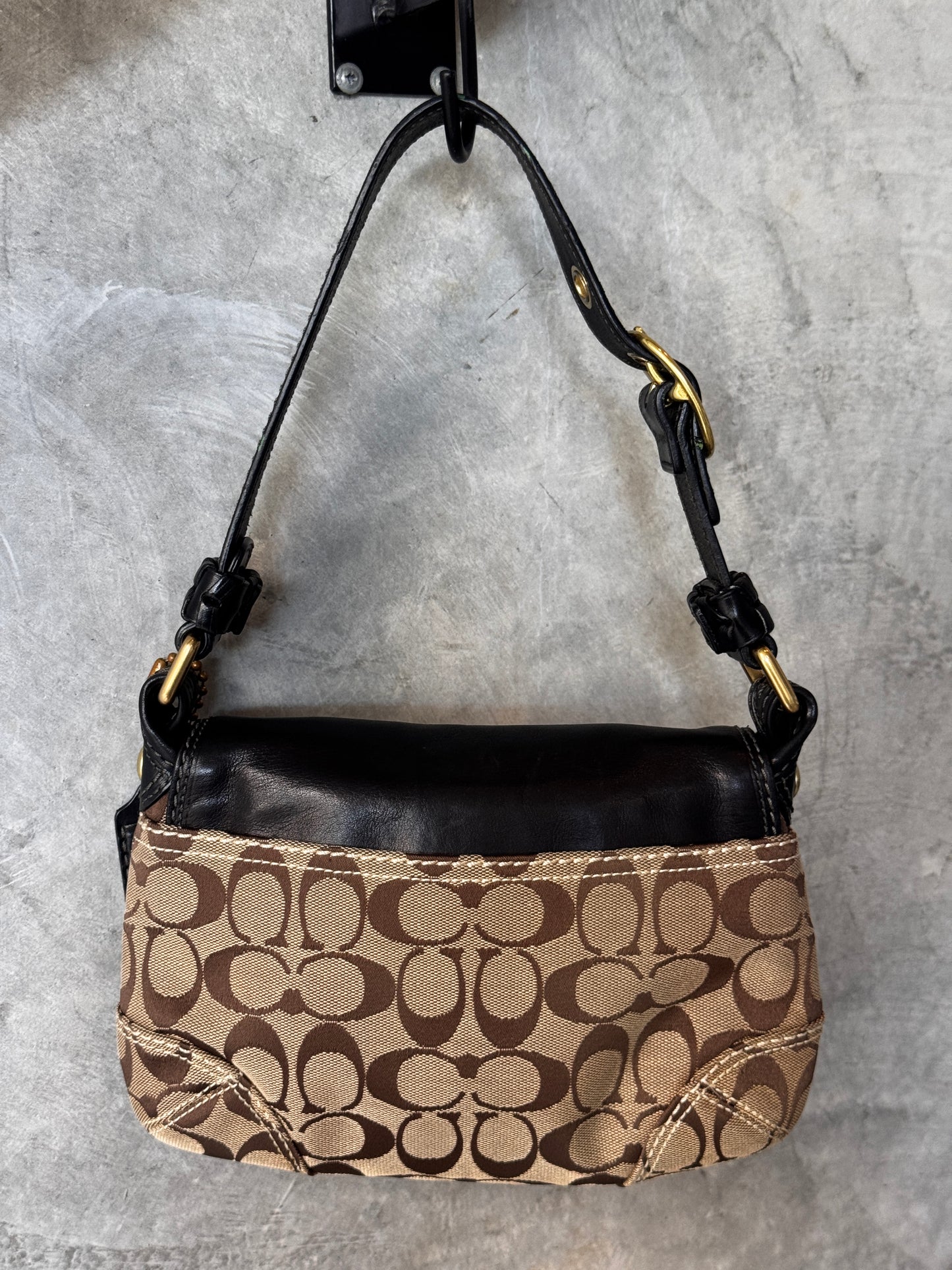 VINTAGE COACH BLEEKER LEGACY SOHO SHOULDER BAG