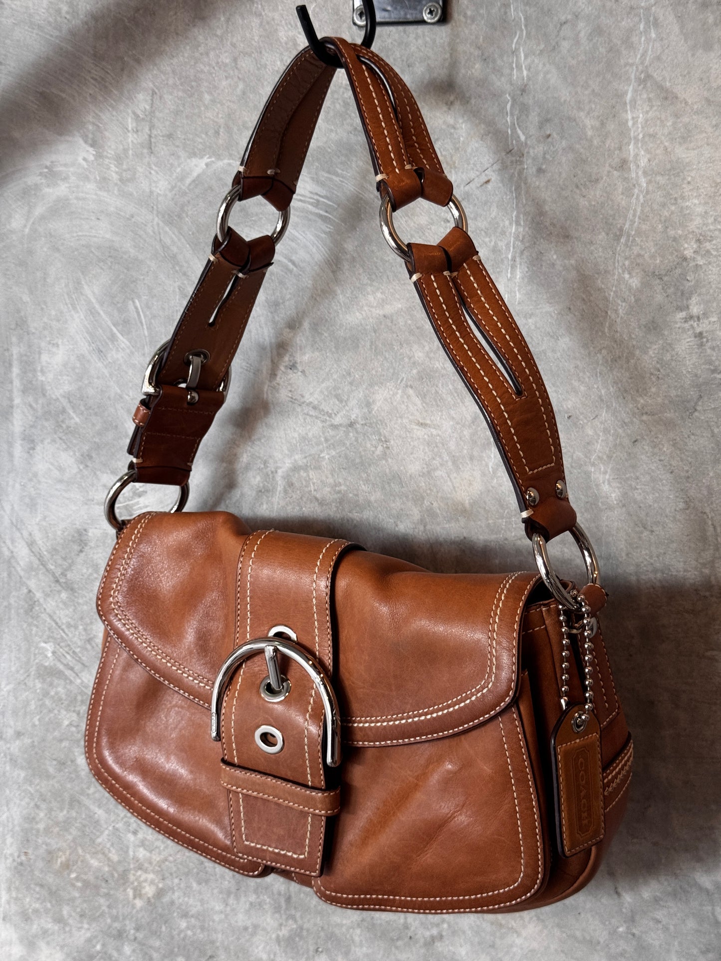 VINTAGE SOHO COACH SHOULDER BAG